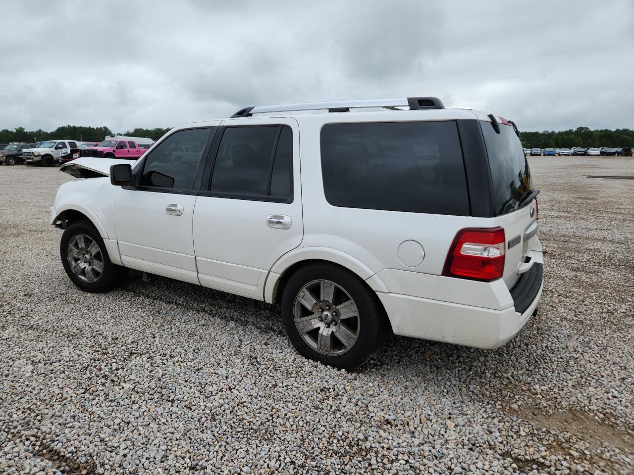 2010 Ford Expedition Limited White vin: 1FMJU2A57AEA54278