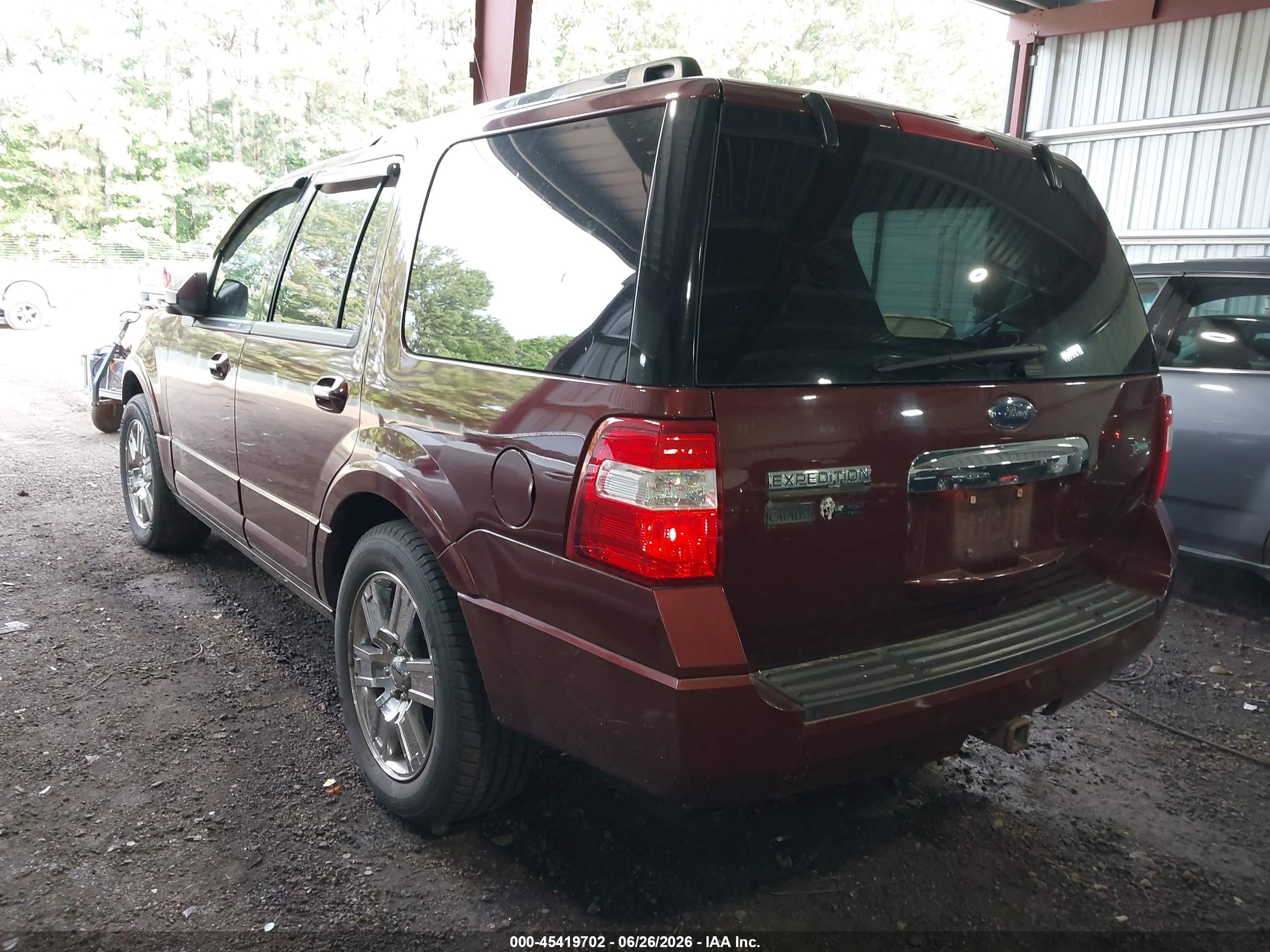 2010 Ford Expedition Limited Purple vin: 1FMJU2A57AEB55398
