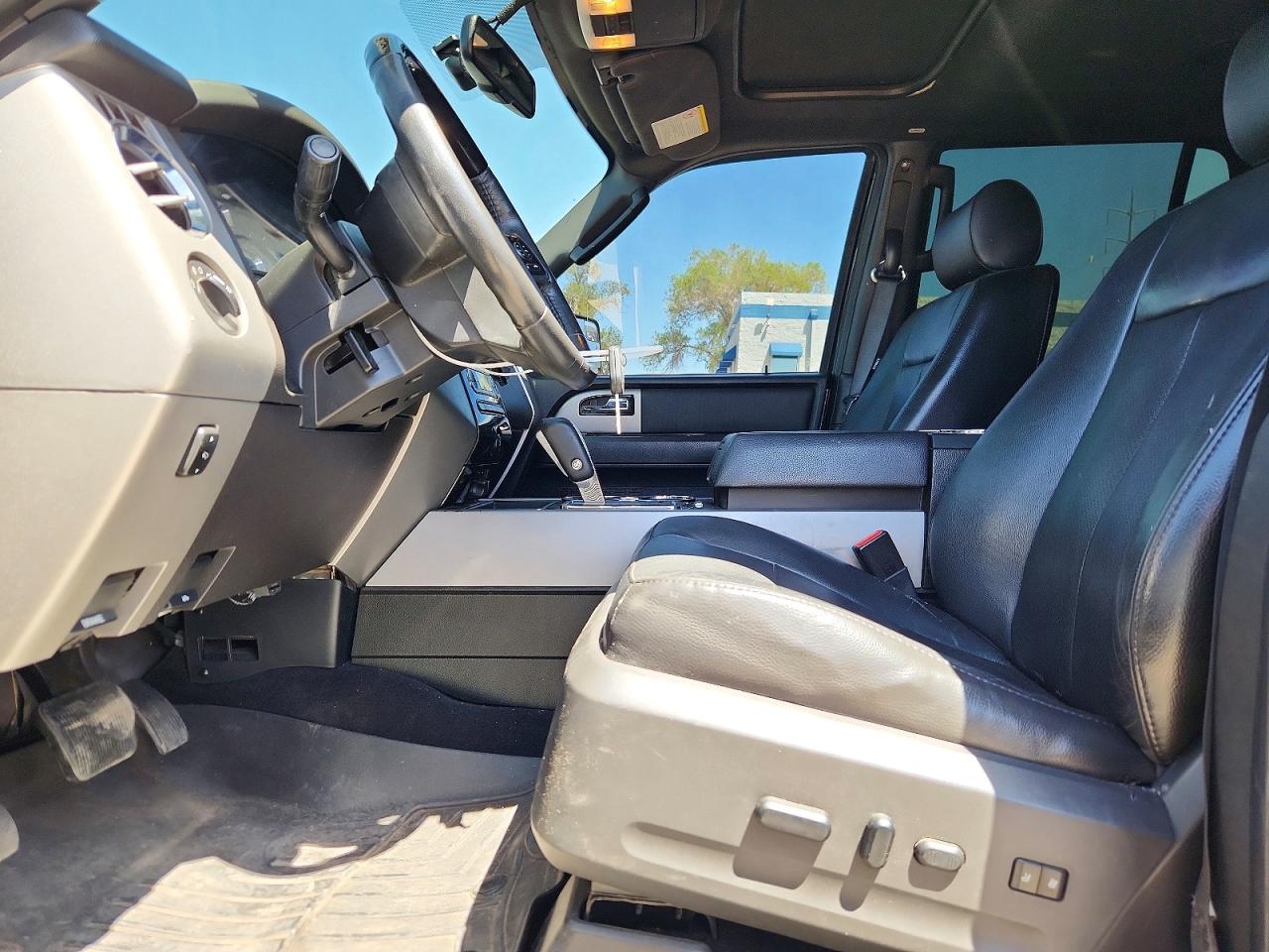 2013 Ford Expedition Limited Black vin: 1FMJU2A57DEF21929