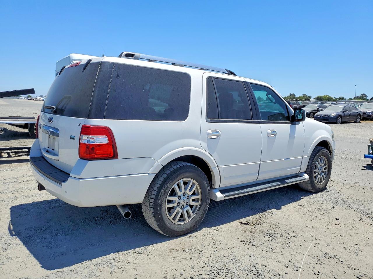 2014 Ford Expedition Limited White vin: 1FMJU2A57EEF47870