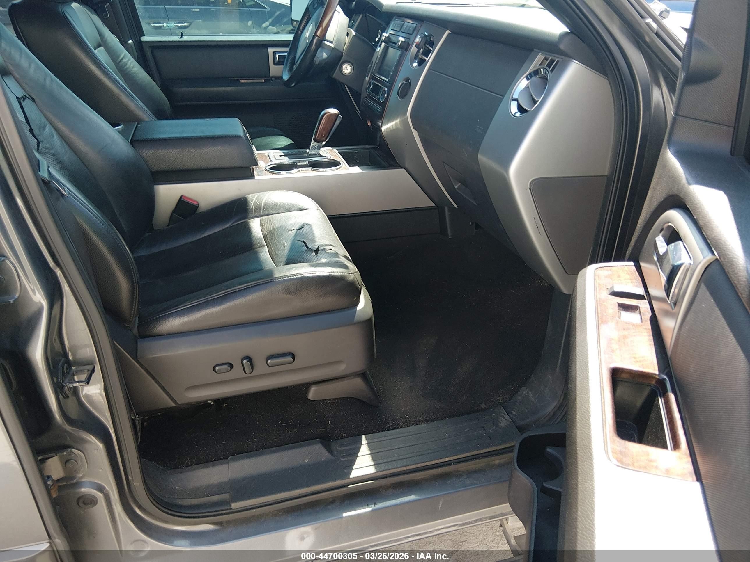 2010 Ford Expedition Limited Gray vin: 1FMJU2A58AEA00634