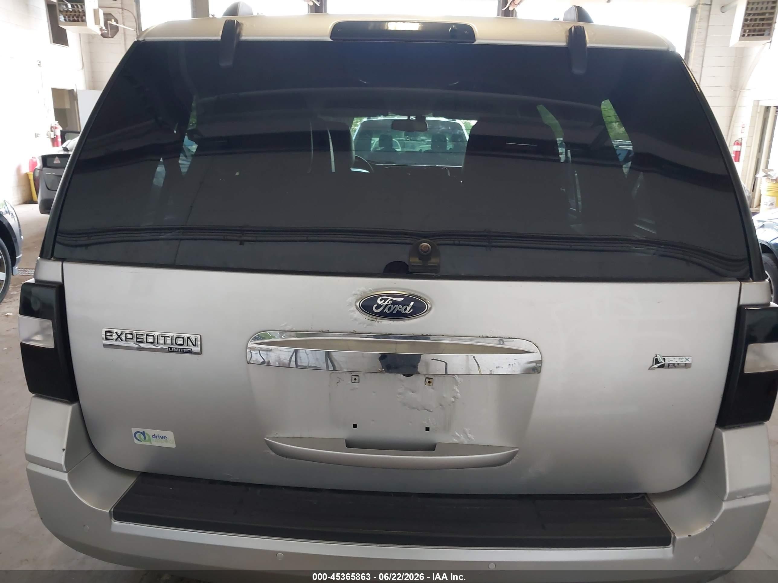 2013 Ford Expedition Limited Gray vin: 1FMJU2A58DEF02046