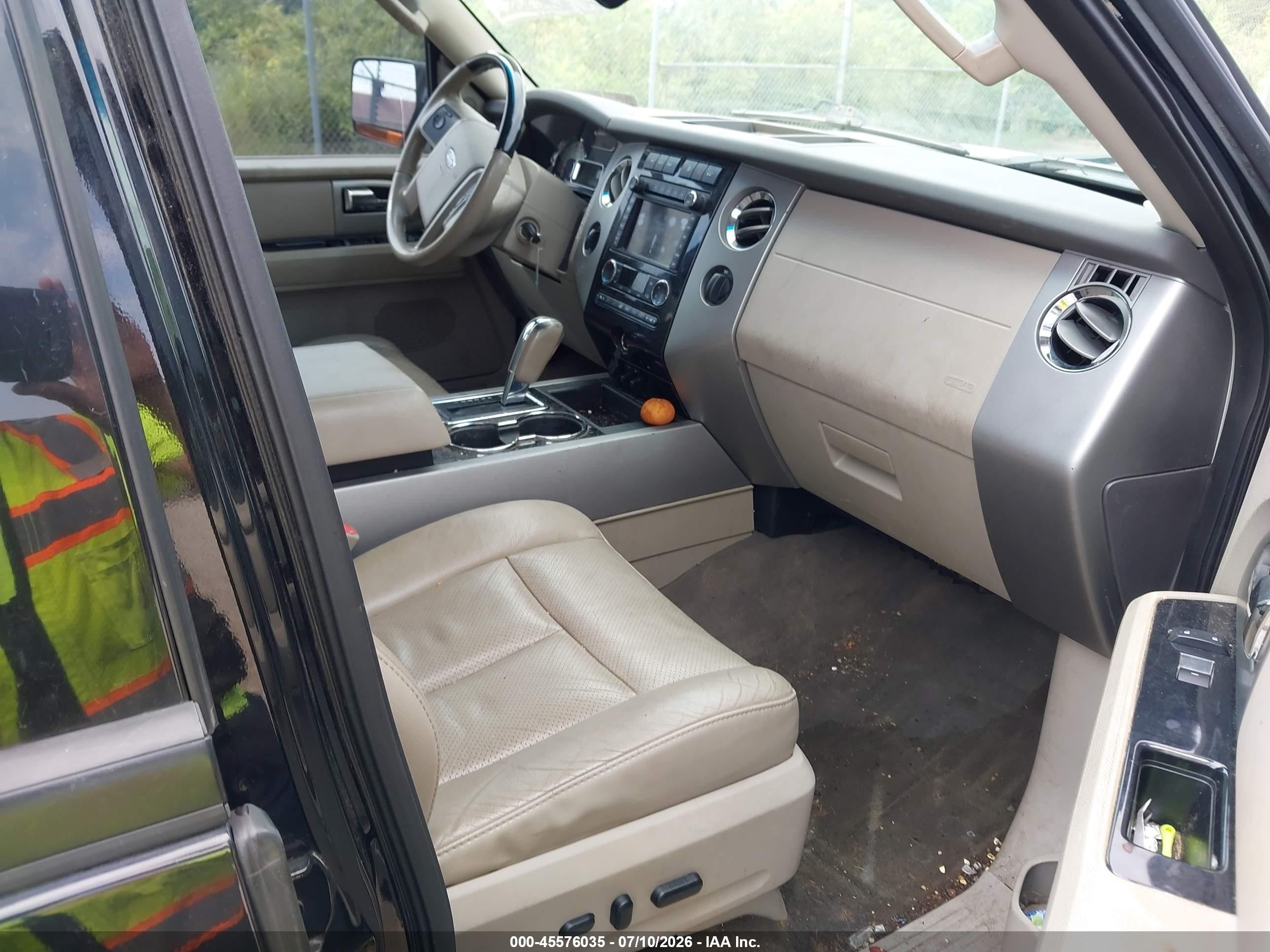 2013 Ford Expedition Limited Black vin: 1FMJU2A59DEF21589