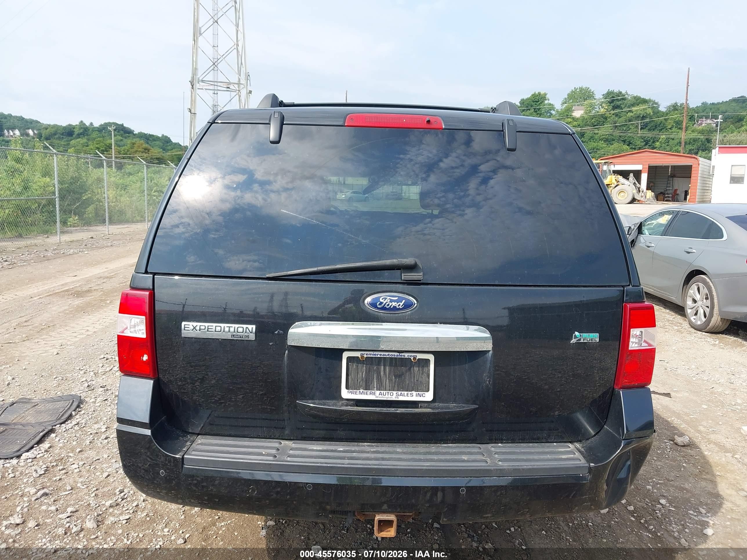 2013 Ford Expedition Limited Black vin: 1FMJU2A59DEF21589