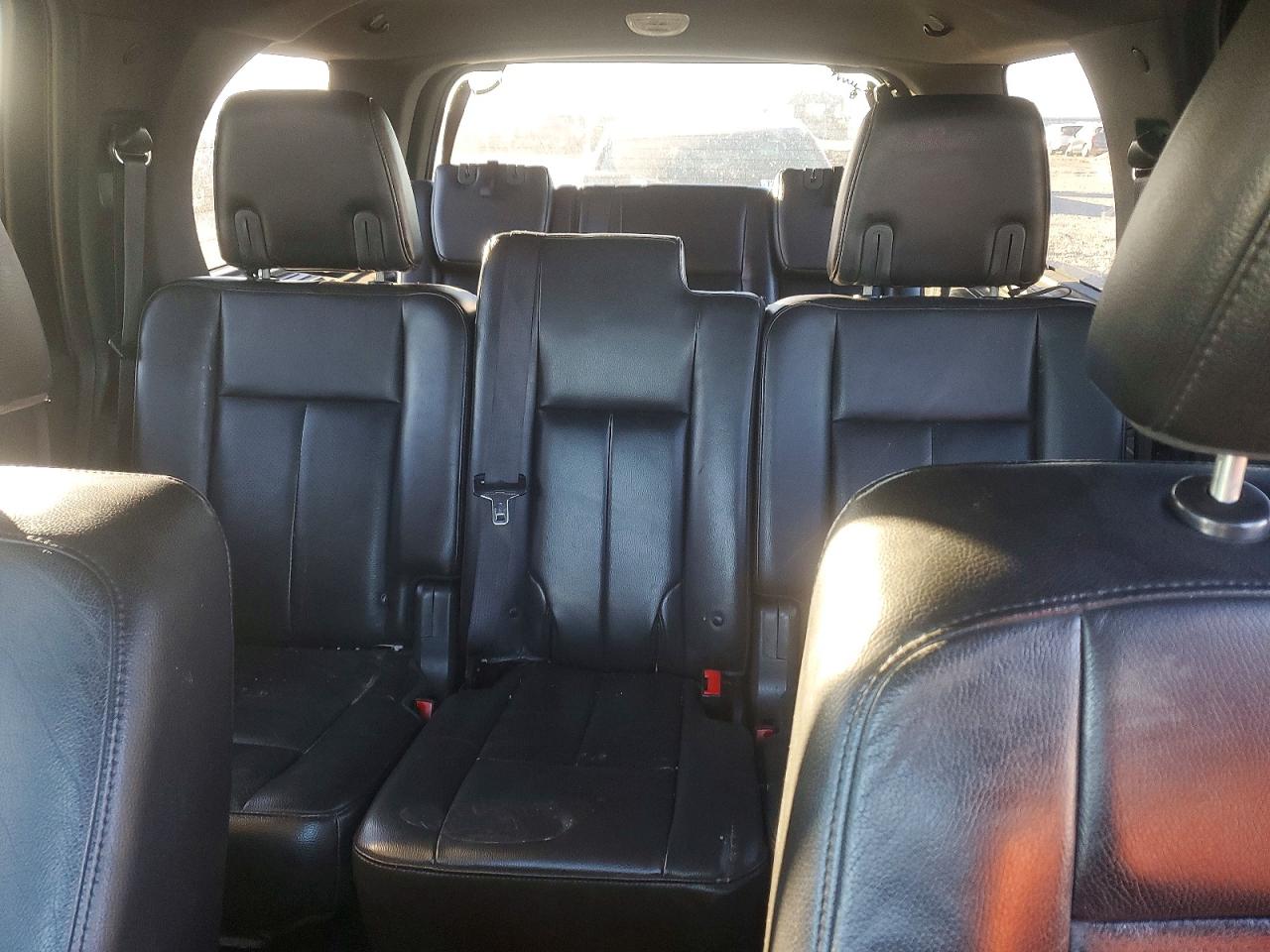 2014 Ford Expedition Black vin: 1FMJU2A59EEF17558
