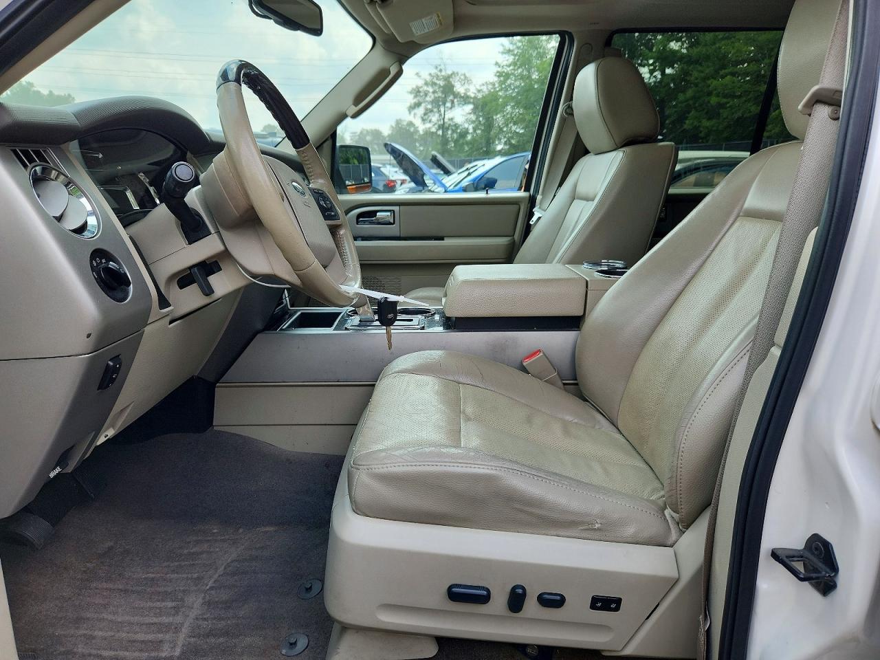 2011 Ford Expedition Limited White vin: 1FMJU2A5XBEF23705