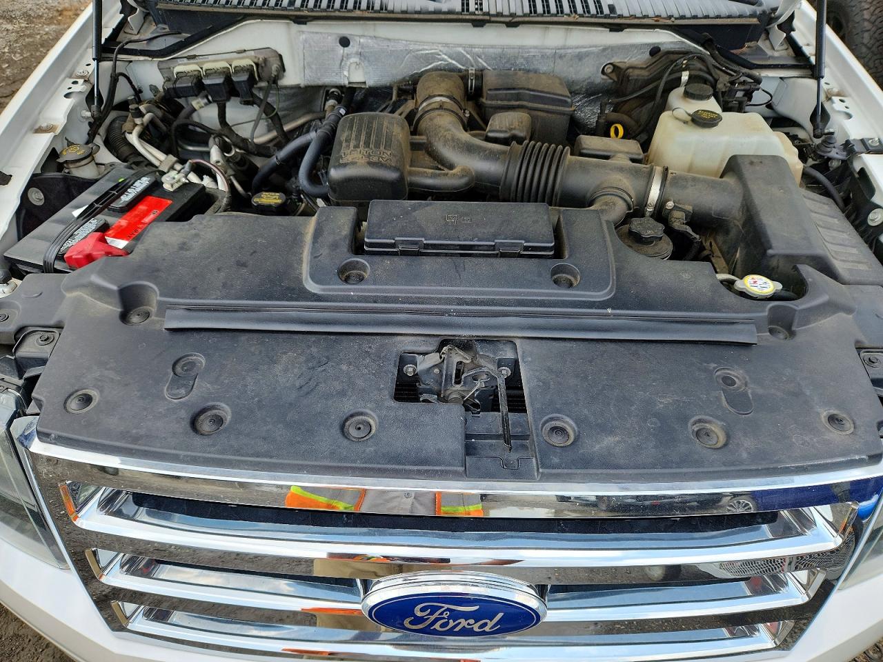 2011 Ford Expedition Limited White vin: 1FMJU2A5XBEF23705