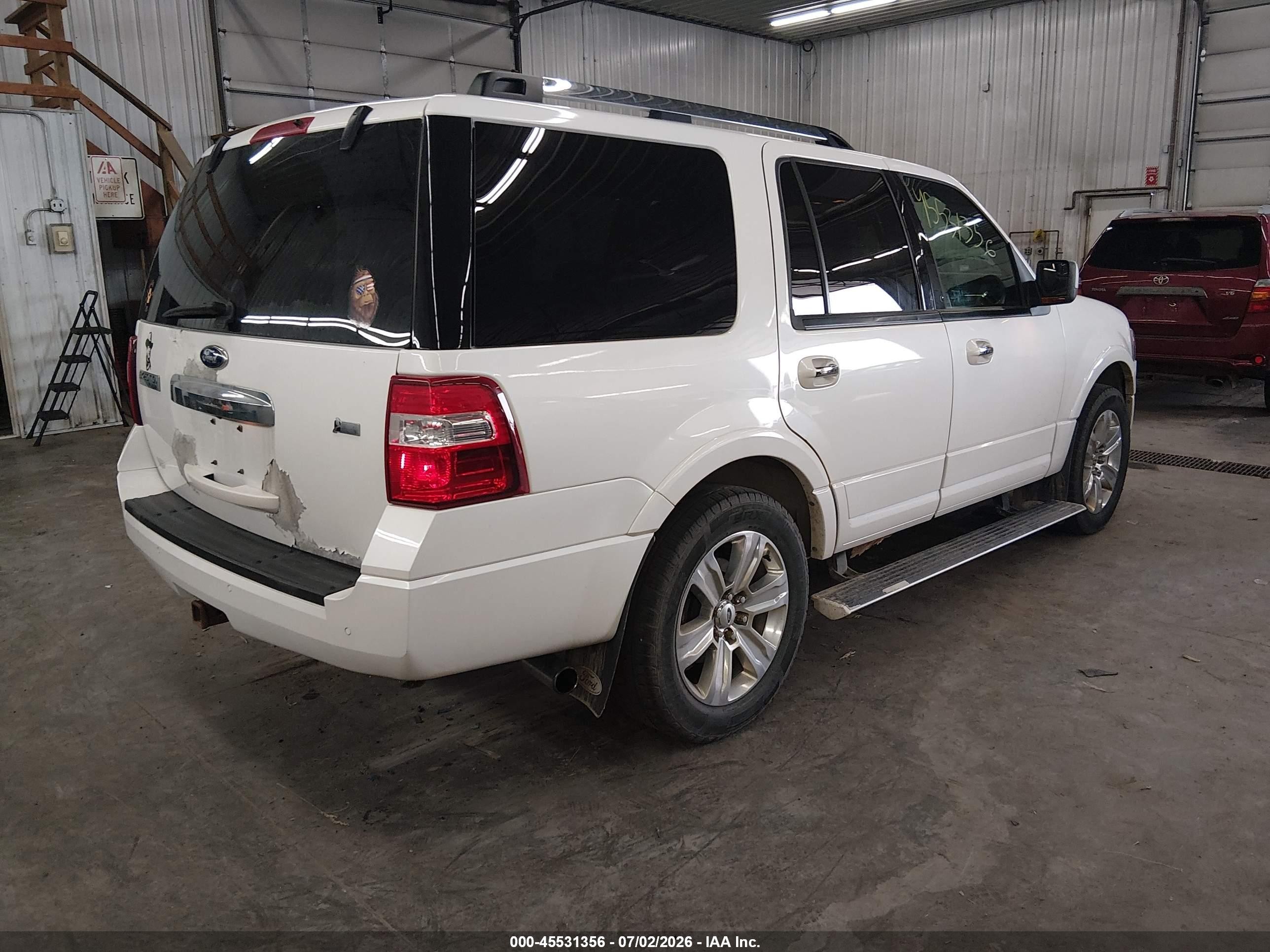 2012 Ford Expedition Limited White vin: 1FMJU2A5XCEF24709