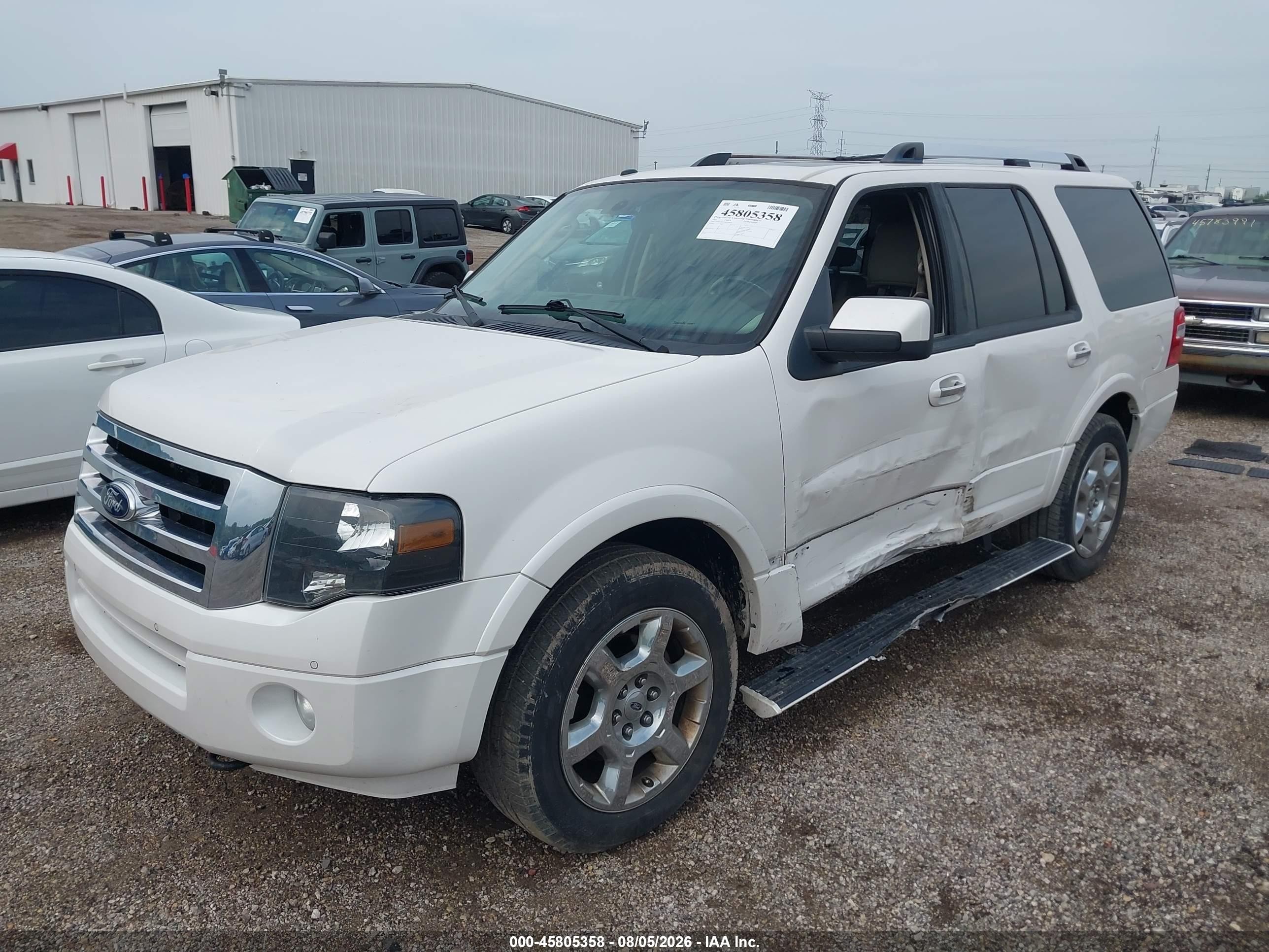 2013 Ford Expedition Limited White vin: 1FMJU2A5XDEF16434