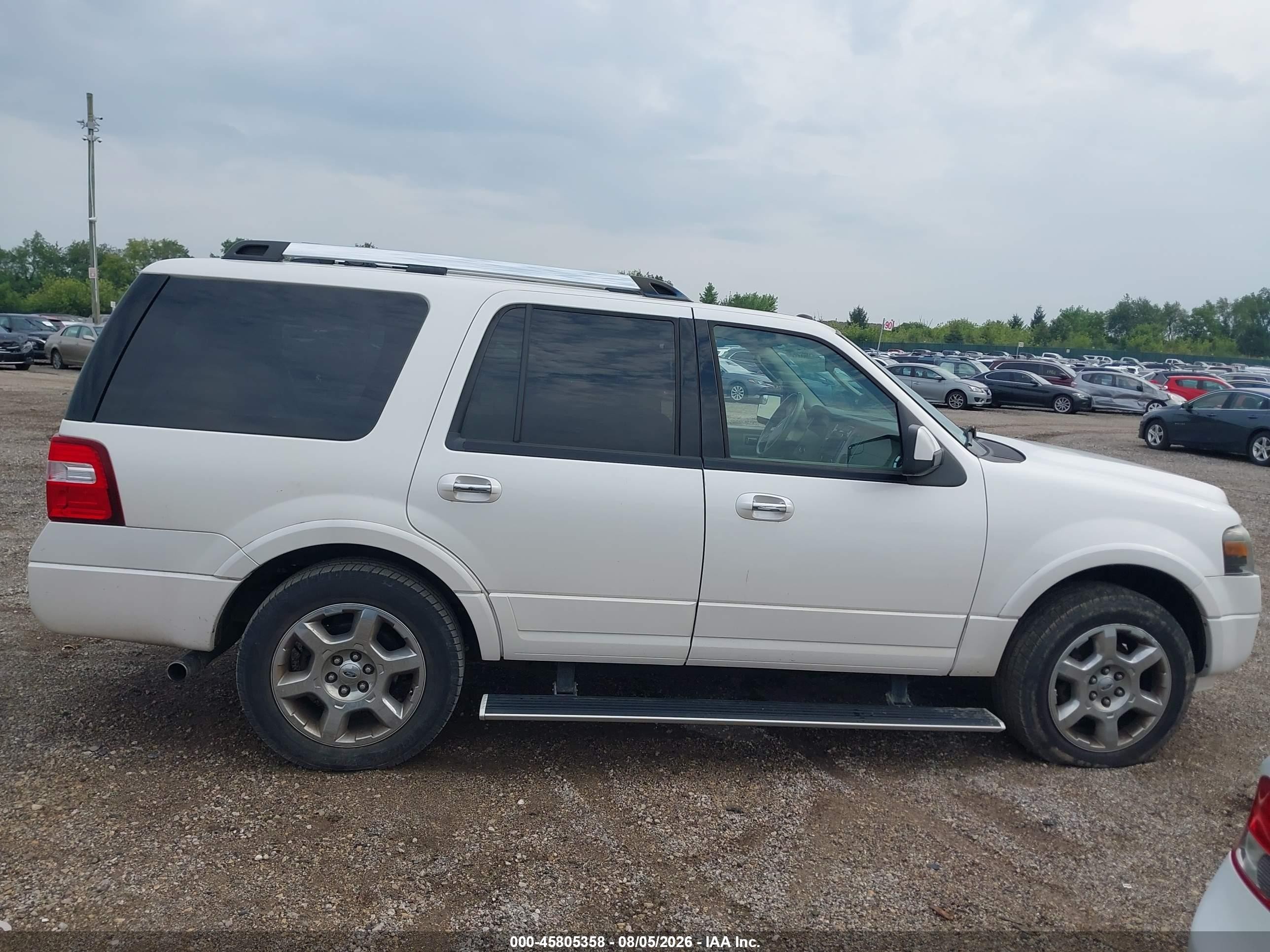 2013 Ford Expedition Limited White vin: 1FMJU2A5XDEF16434