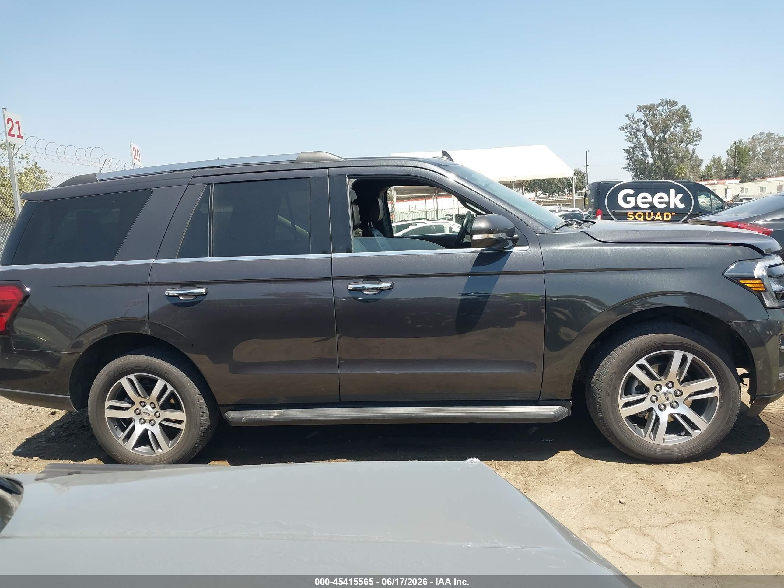2024 Ford Expedition Limited Серый vin: 1FMJU2A8XREA48478