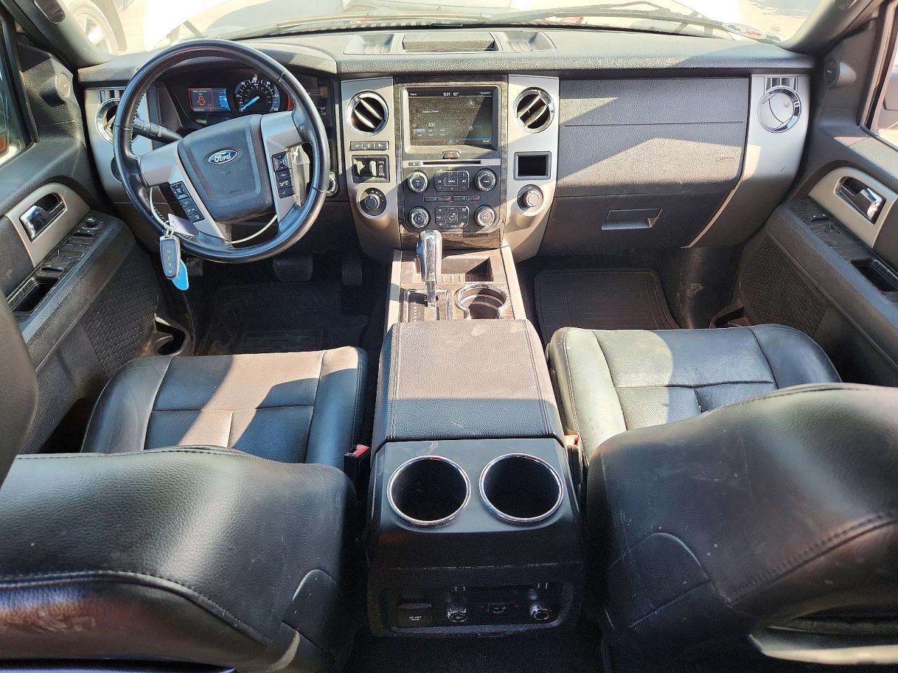 2015 Ford Expedition Limited White vin: 1FMJU2AT0FEF12944