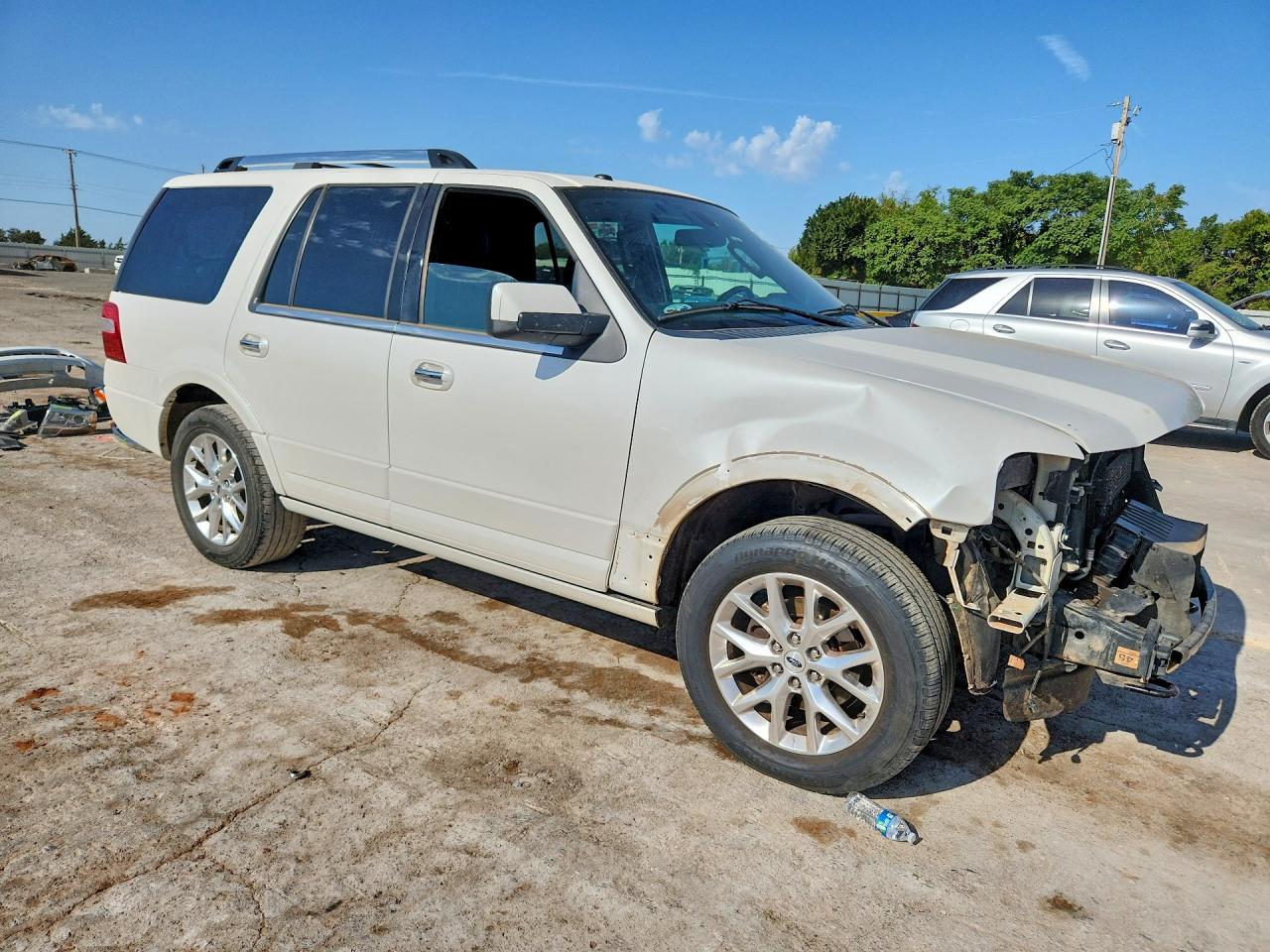 2015 Ford Expedition Limited White vin: 1FMJU2AT0FEF12944