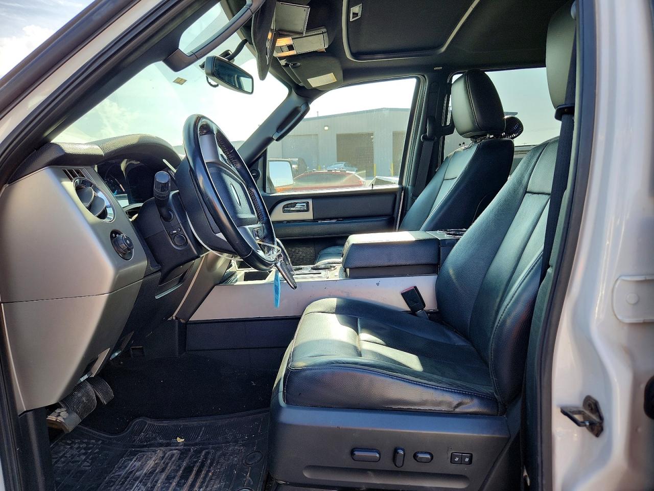 2015 Ford Expedition Limited White vin: 1FMJU2AT0FEF12944