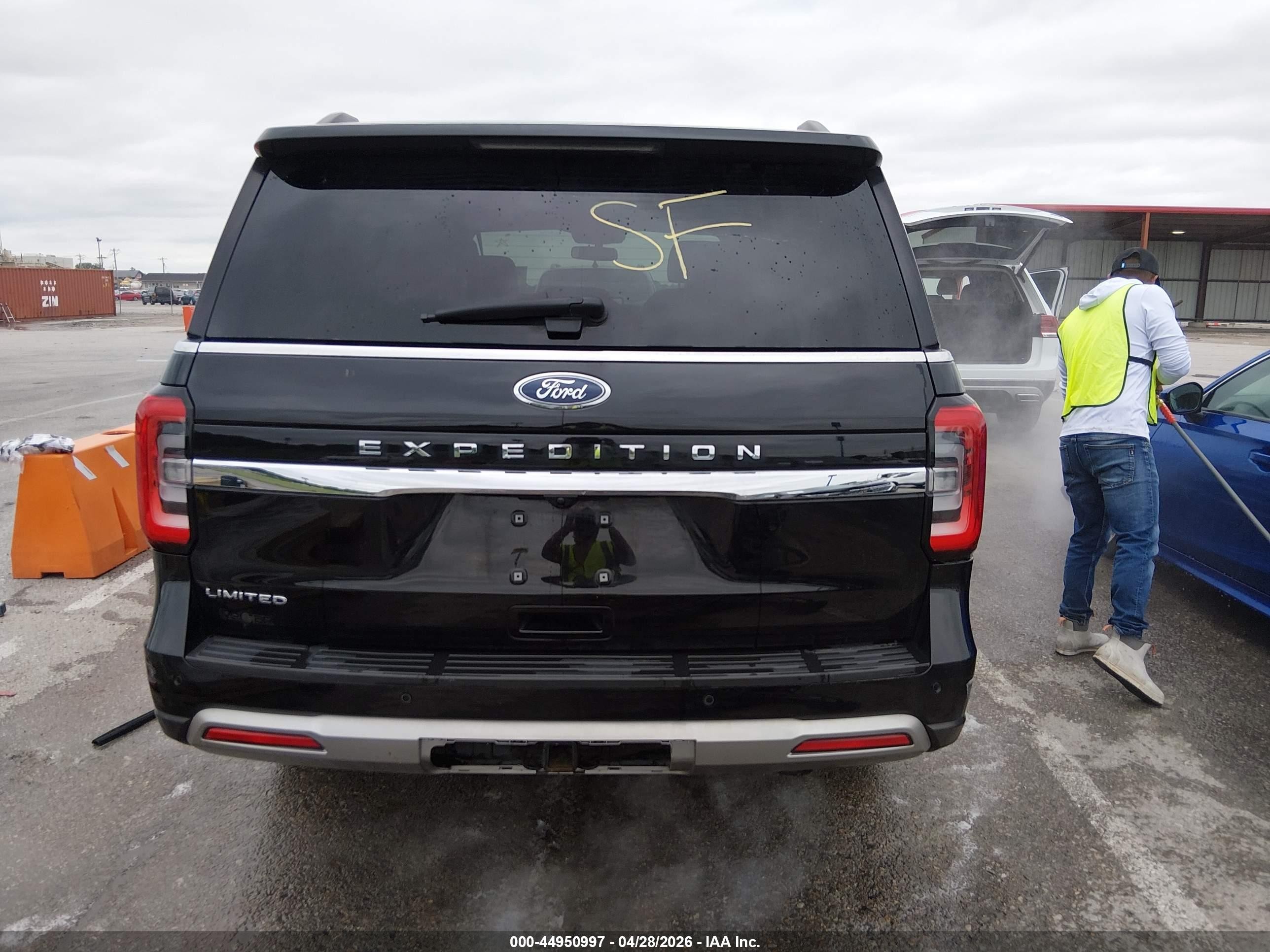 2022 Ford Expedition Limited Черный vin: 1FMJU2AT1NEA41658