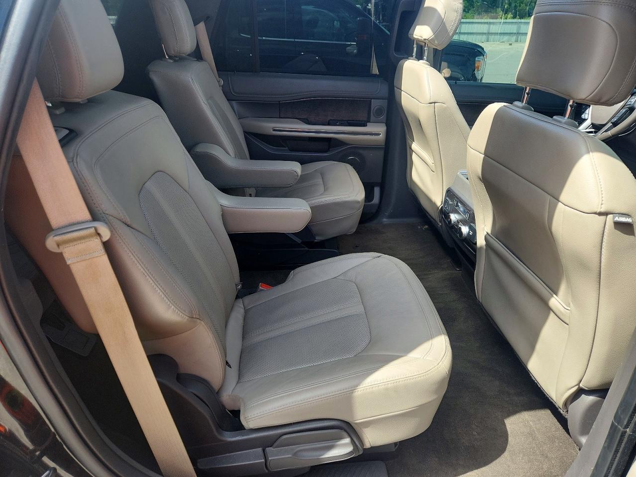 2020 Ford Expedition Limited Black vin: 1FMJU2AT3LEA25667