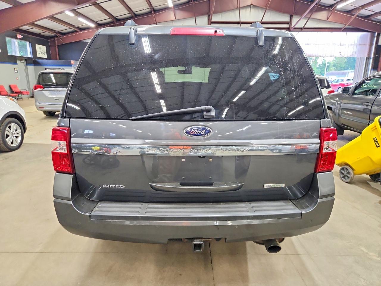 2015 Ford Expedition Limited Gray vin: 1FMJU2AT4FEF42710