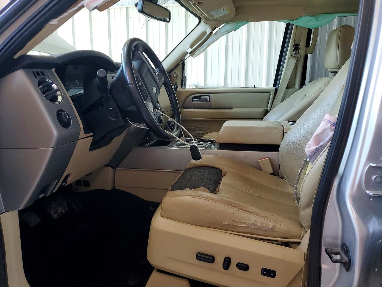 2015 Ford Expedition Limited Silver vin: 1FMJU2AT6FEF02399