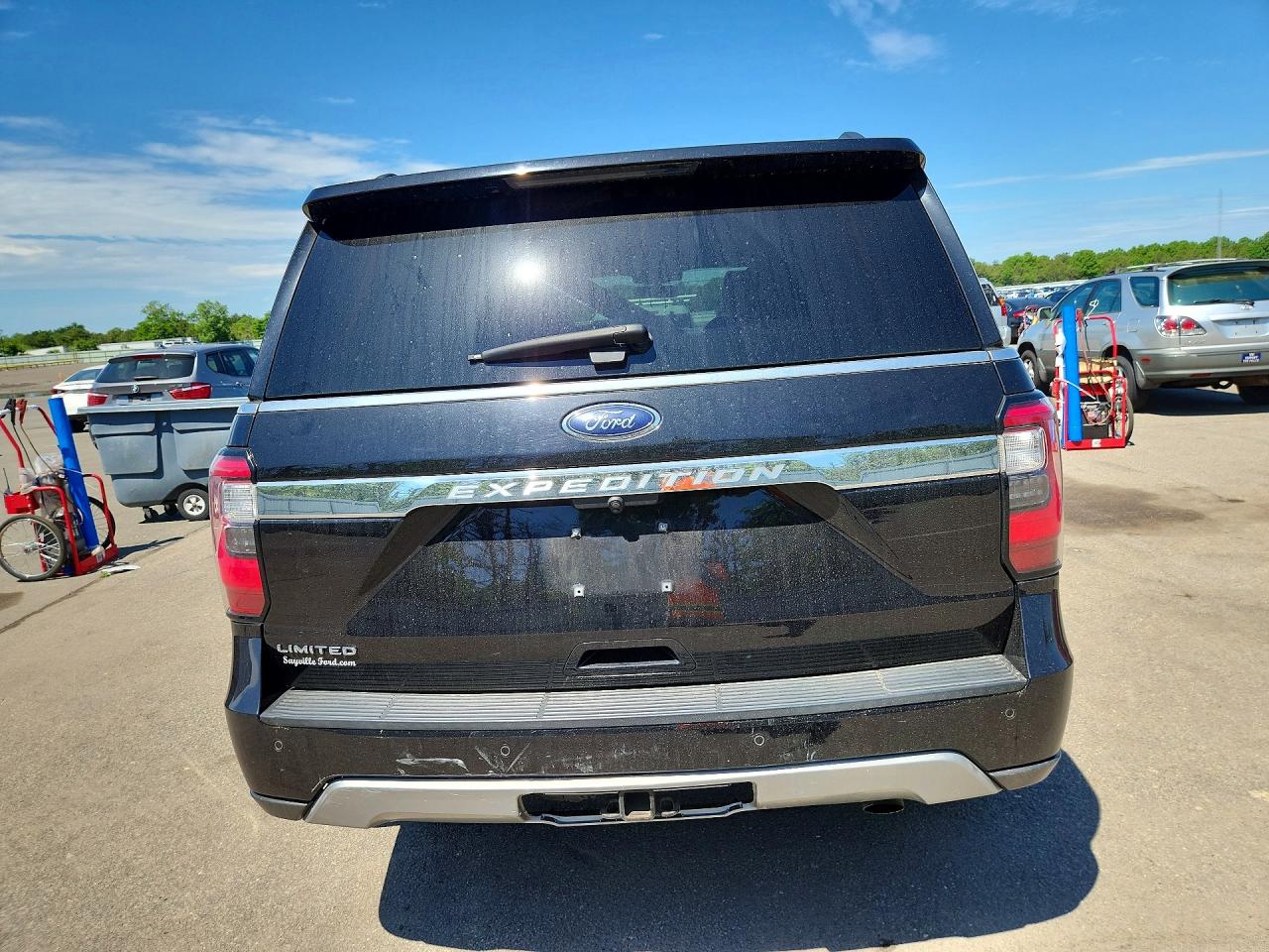 2020 Ford Expedition Limited Черный vin: 1FMJU2AT6LEA81828