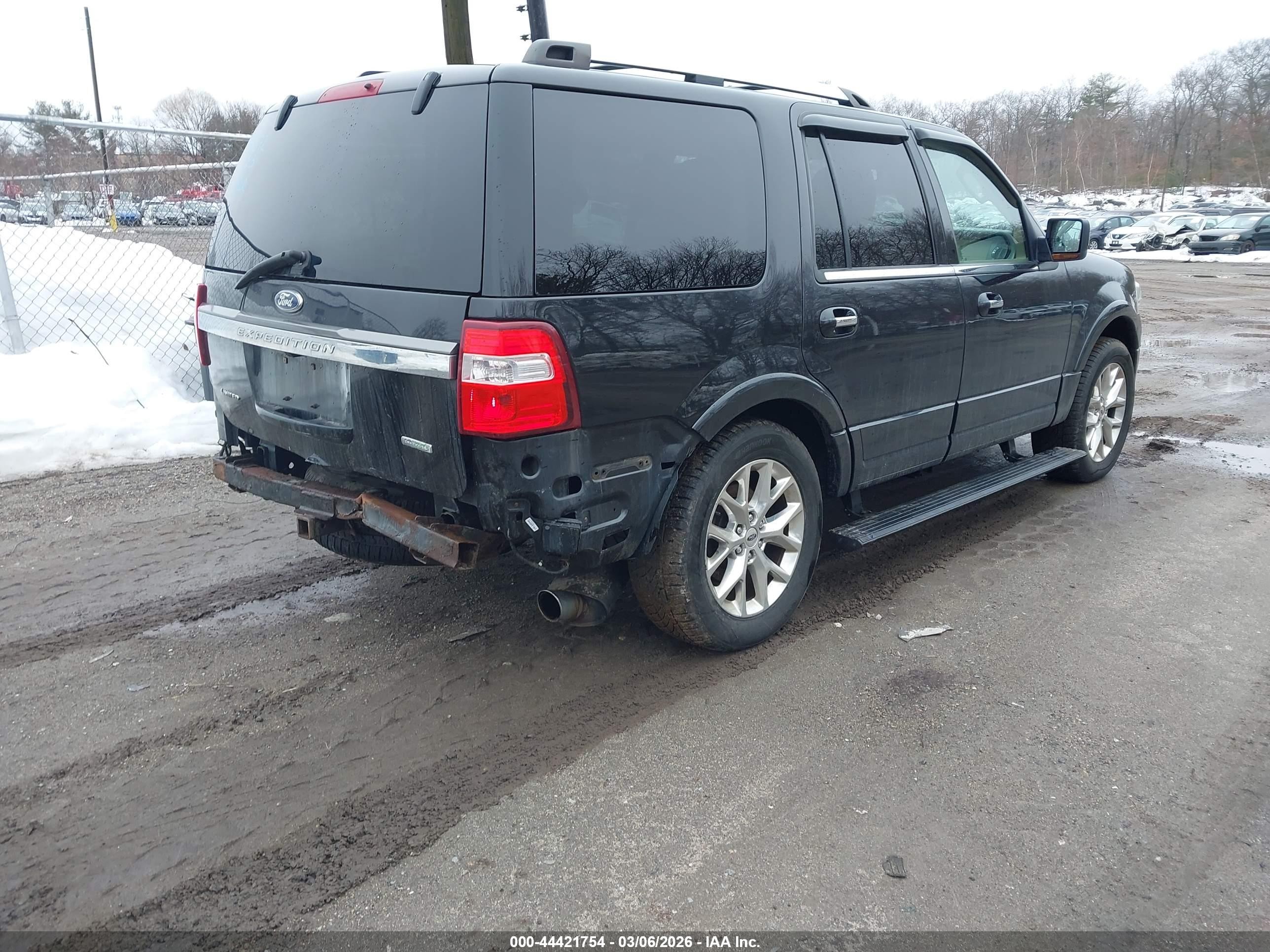2015 Ford Expedition Limited Black vin: 1FMJU2AT7FEF32284