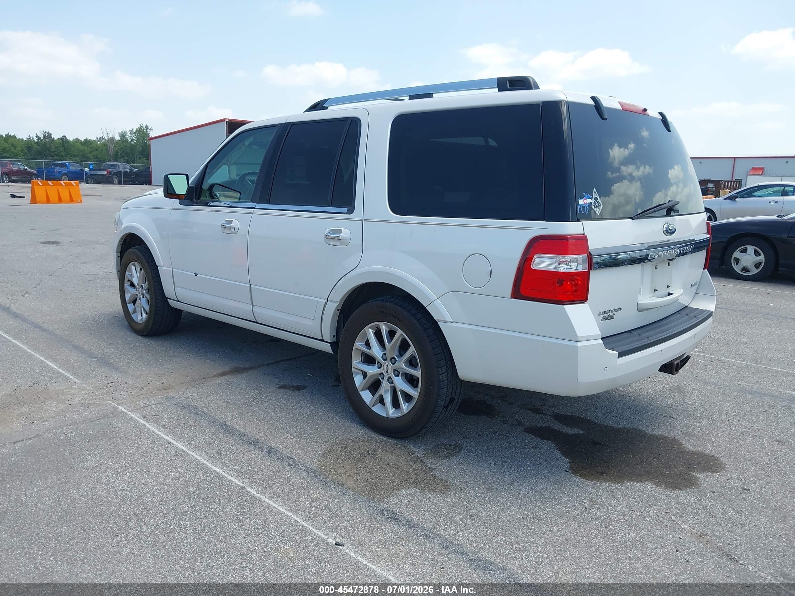 2015 Ford Expedition Limited White vin: 1FMJU2AT8FEF33279