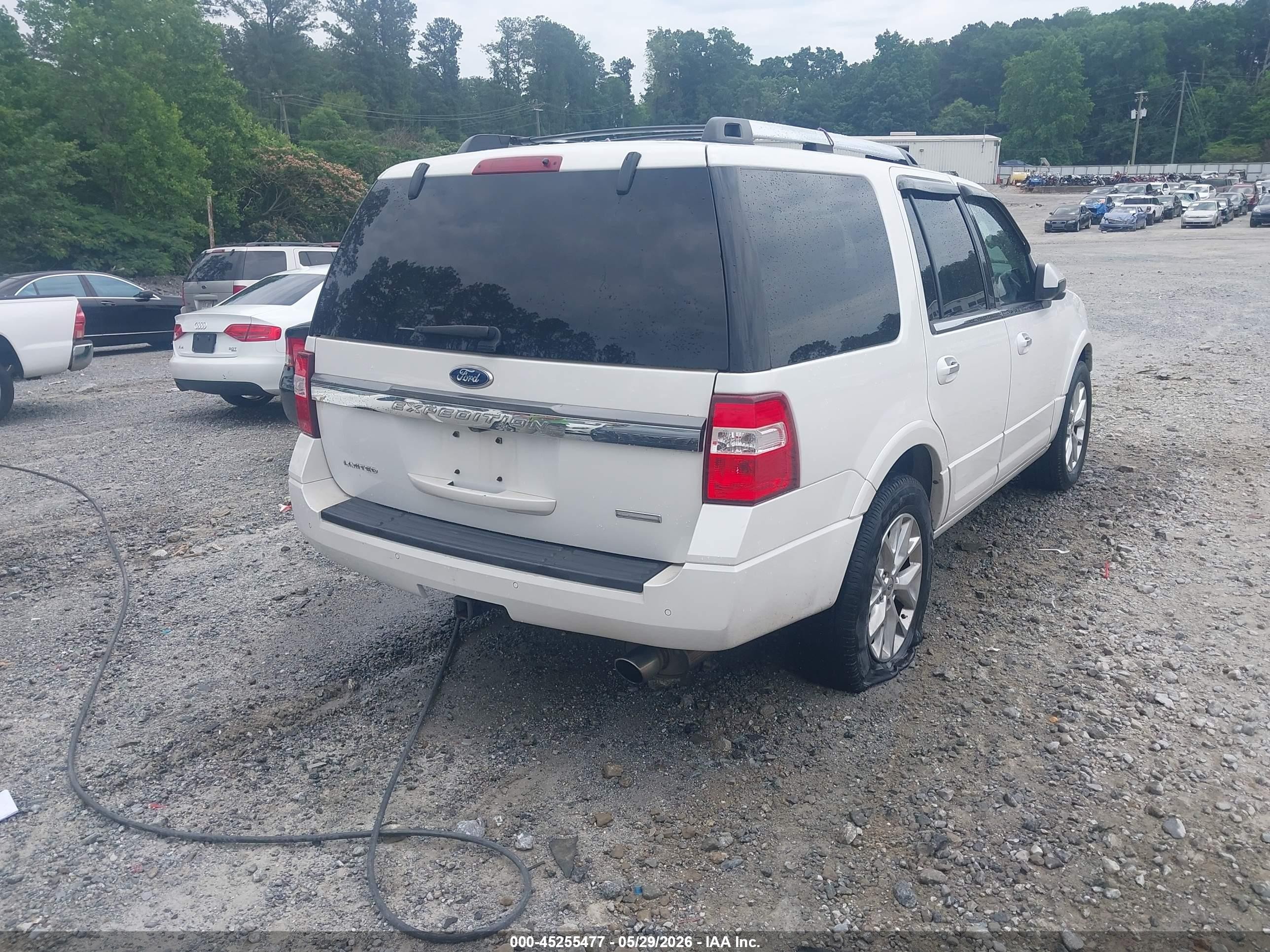 2016 Ford Expedition Limited White vin: 1FMJU2AT9GEF37696