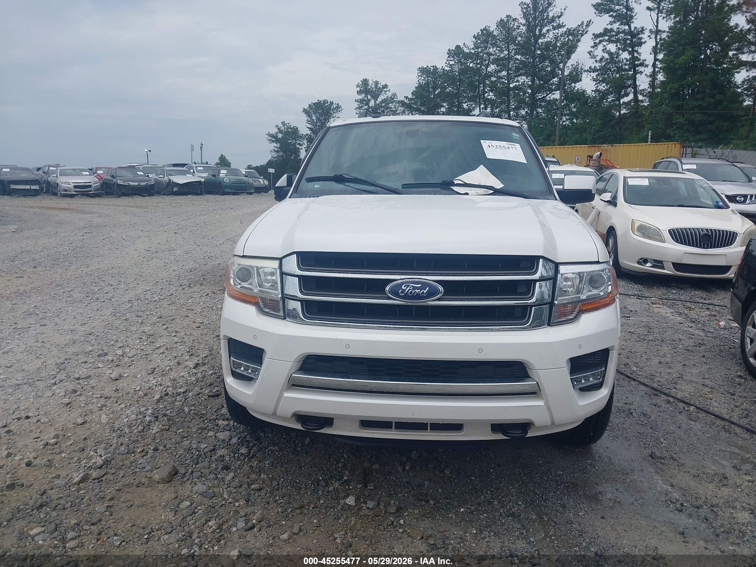 2016 Ford Expedition Limited White vin: 1FMJU2AT9GEF37696