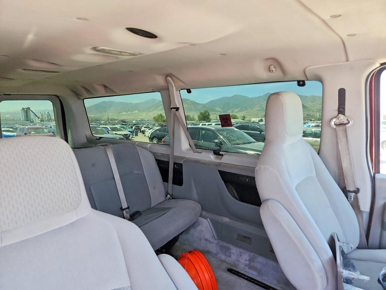 2009 Ford Econoline E150 Wagon Purple vin: 1FMNE11L89DA22822