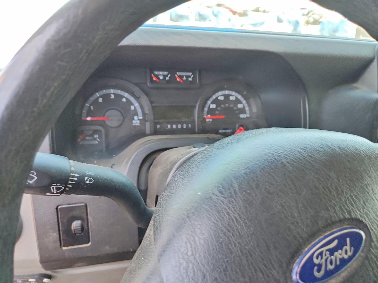 2009 Ford Econoline E150 Wagon Purple vin: 1FMNE11L89DA22822