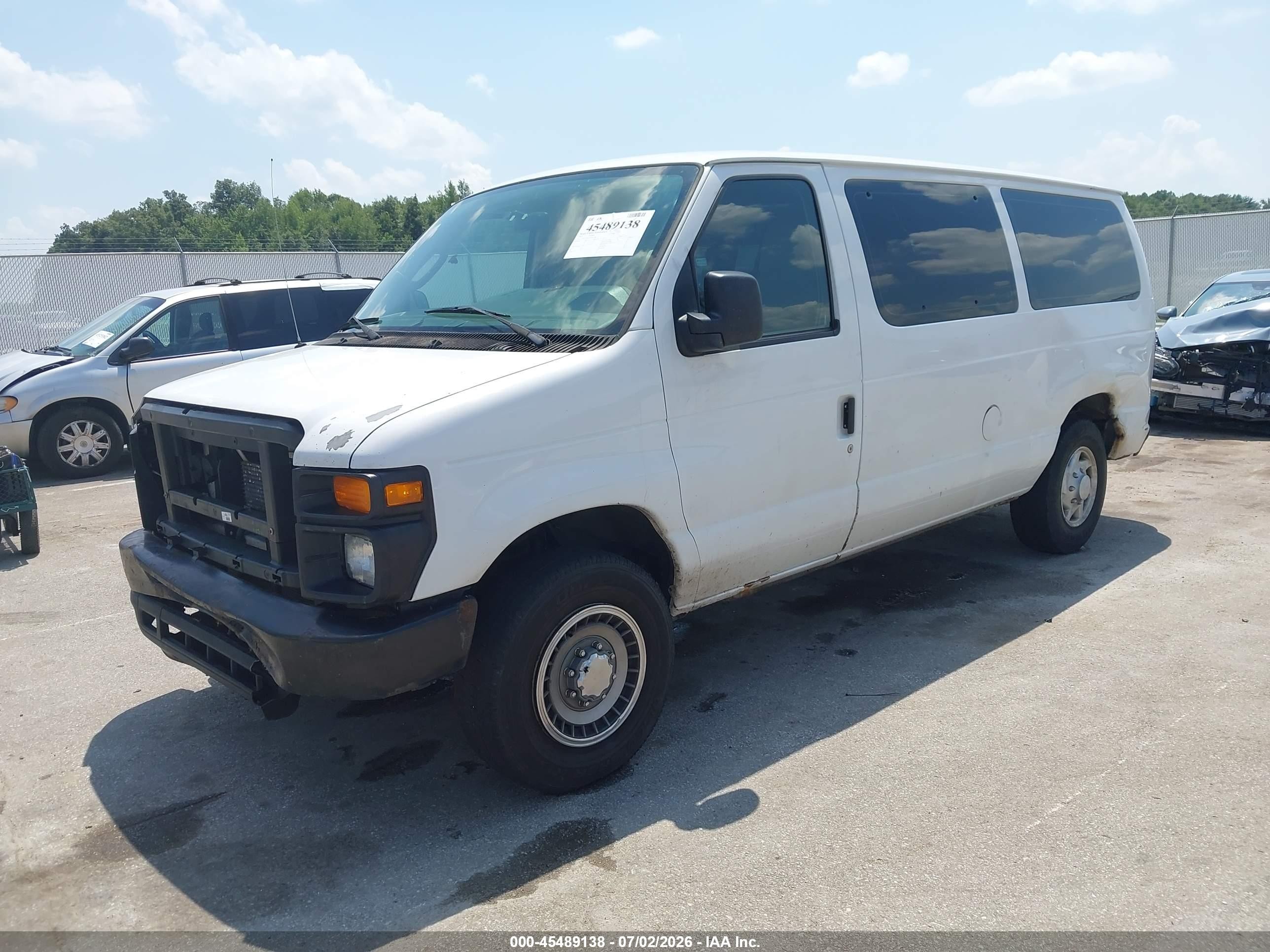 2013 Ford E-150 Xl/xlt White vin: 1FMNE1BL3DDA71708