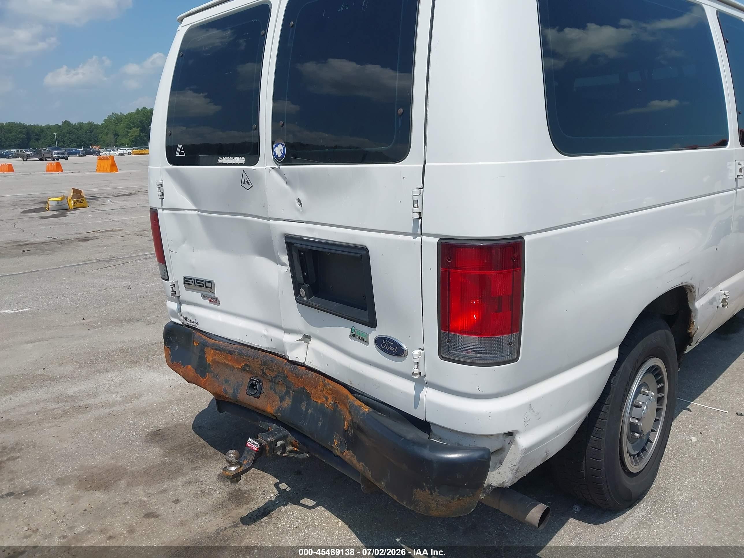 2013 Ford E-150 Xl/xlt White vin: 1FMNE1BL3DDA71708