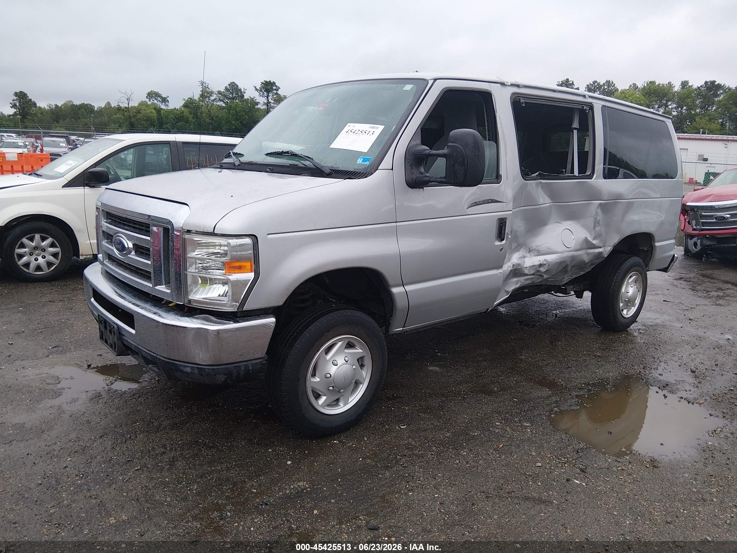 2012 Ford E-150 Xl/xlt Silver vin: 1FMNE1BLXCDA37327
