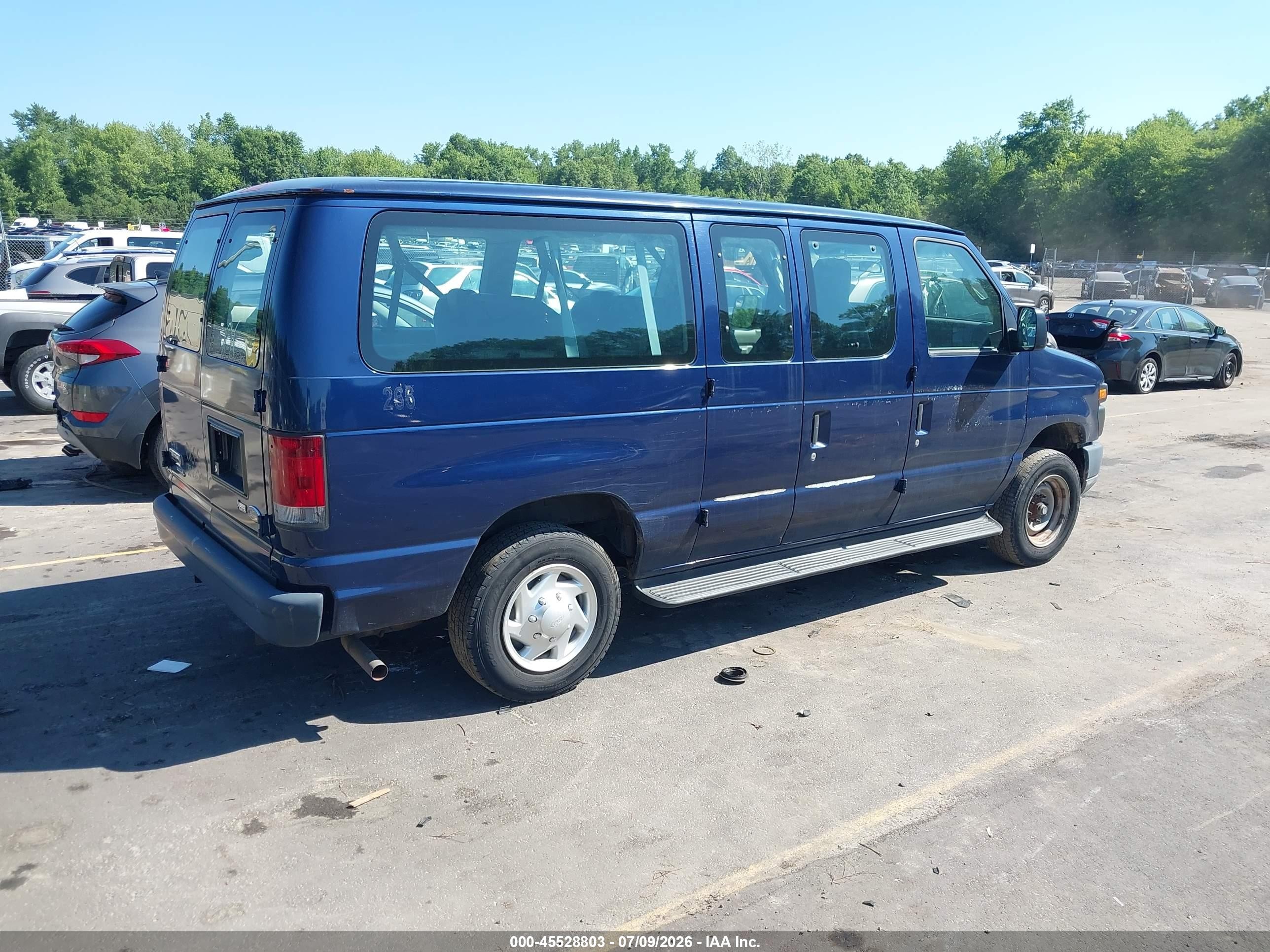 2011 Ford E-150 Xl/xlt Blue vin: 1FMNE1BW4BDB31308