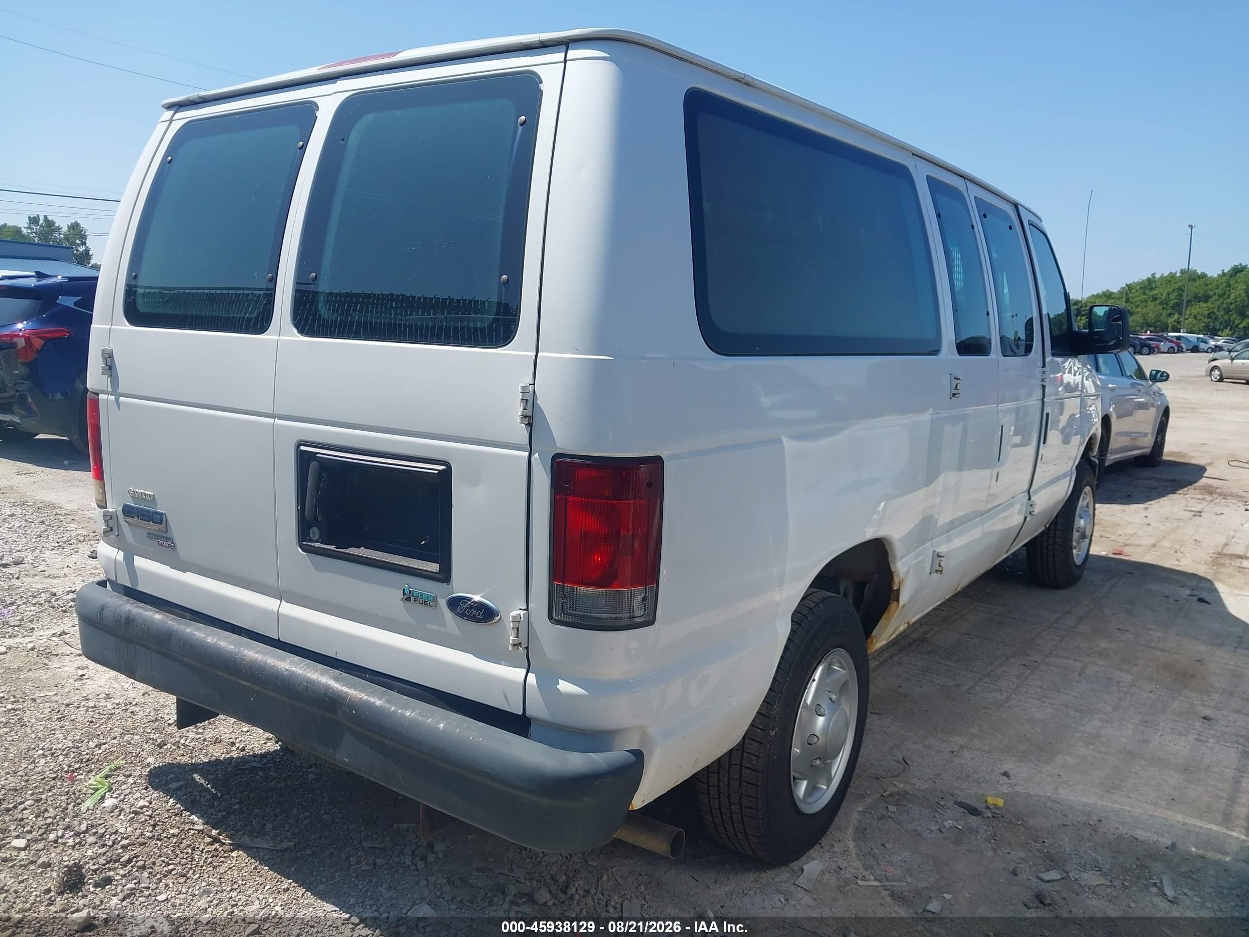 2011 Ford E-150 Xl White vin: 1FMNE1BW7BDA35883
