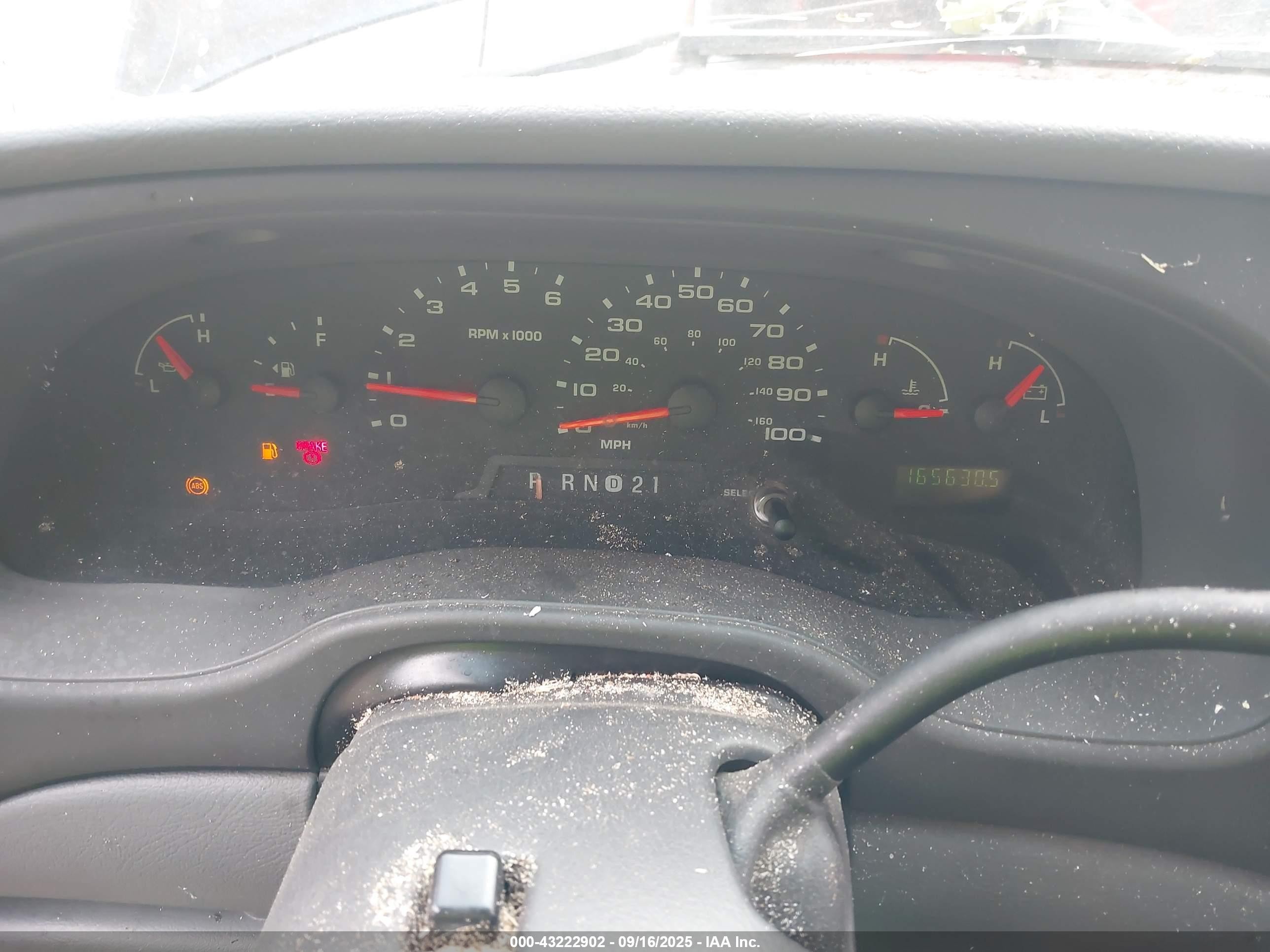 2004 Ford E-350 Super Duty Chateau/xl/xlt Navy vin: 1FMNE31L74HA09461