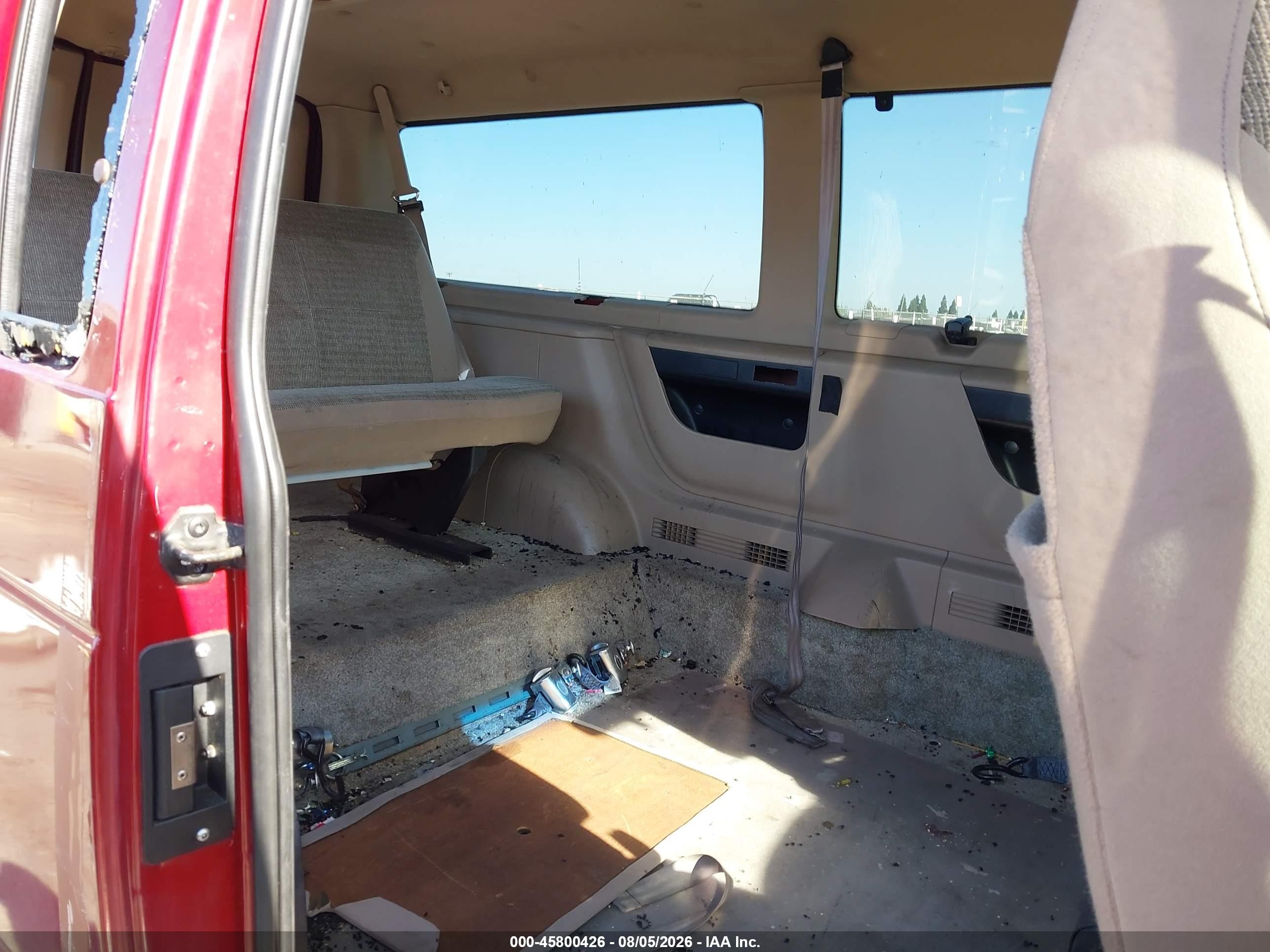 2001 Ford E-350 Super Duty Xl/xlt Red vin: 1FMNE31LX1HB69510