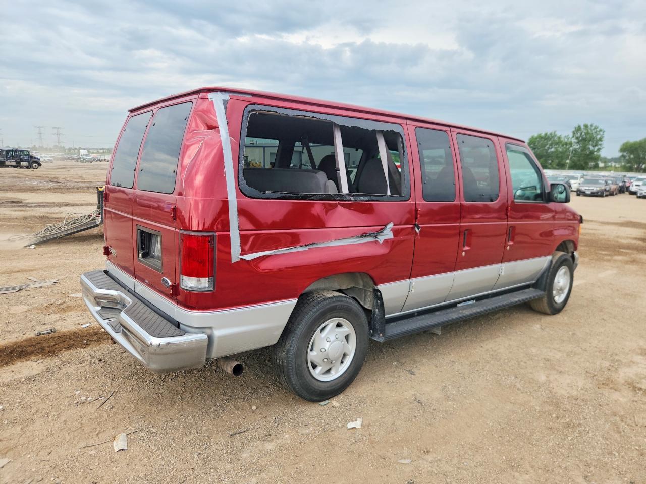 2000 Ford Econoline E350 Super Duty Wagon Red vin: 1FMNE31S0YHA94883