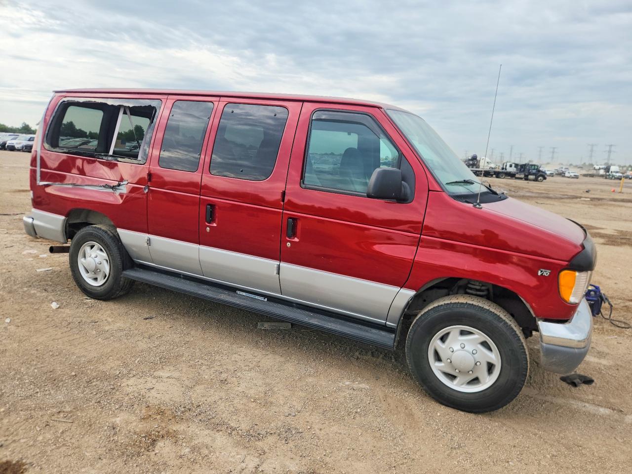 2000 Ford Econoline E350 Super Duty Wagon Red vin: 1FMNE31S0YHA94883