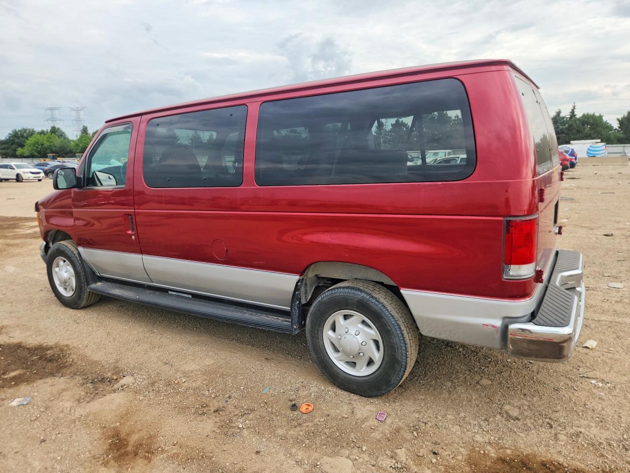 2000 Ford Econoline E350 Super Duty Wagon Red vin: 1FMNE31S0YHA94883
