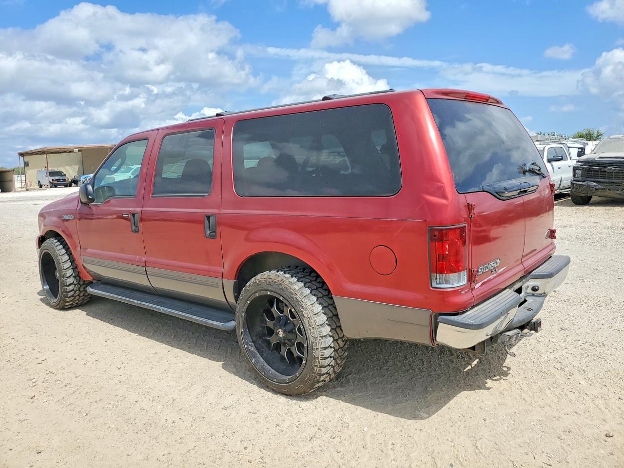 2003 Ford Excursion Xlt Бордовый vin: 1FMNU40P03ED67725