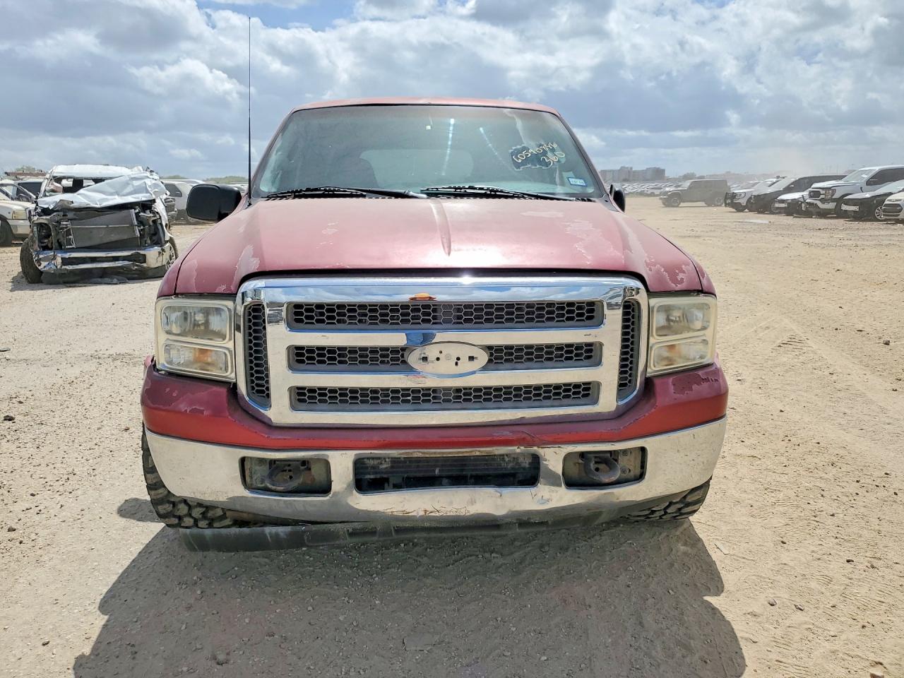 2003 Ford Excursion Xlt Бордовый vin: 1FMNU40P03ED67725