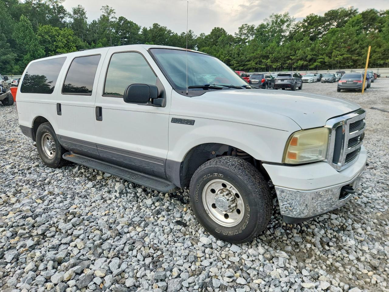 2005 Ford Excursion Xlt White vin: 1FMNU40S05EB81738