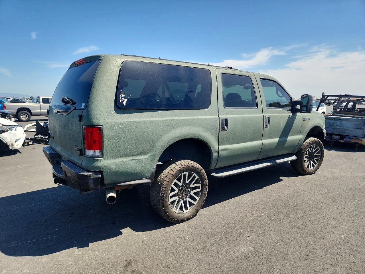 2000 Ford Excursion Xlt Green vin: 1FMNU40S9YED63653