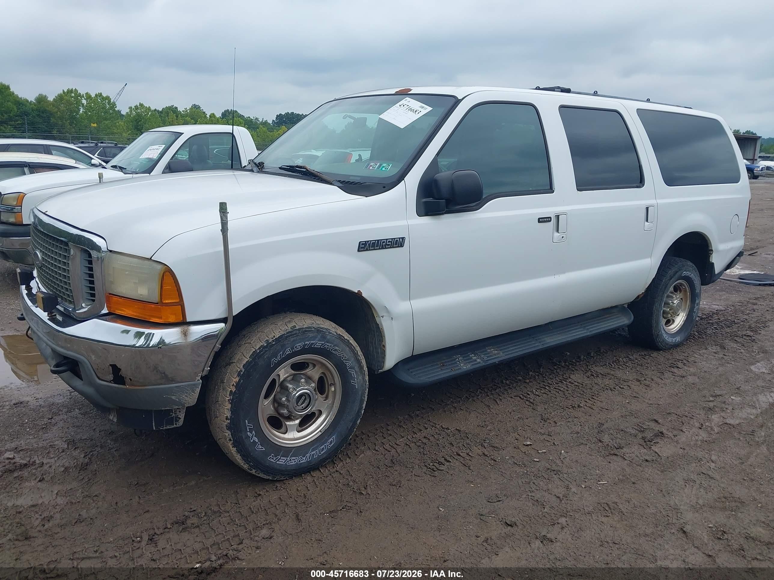 2001 Ford Excursion Xlt White vin: 1FMNU41L21EB12910