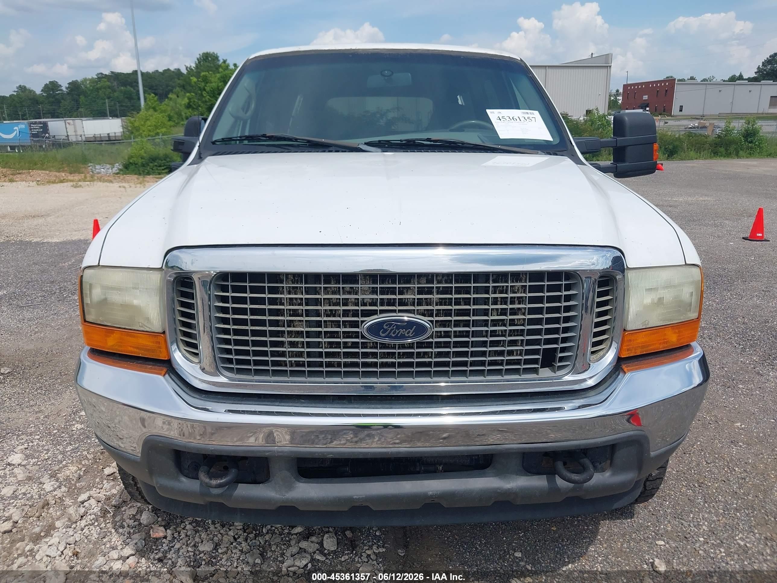 2001 Ford Excursion Xlt White vin: 1FMNU41S01ED43764