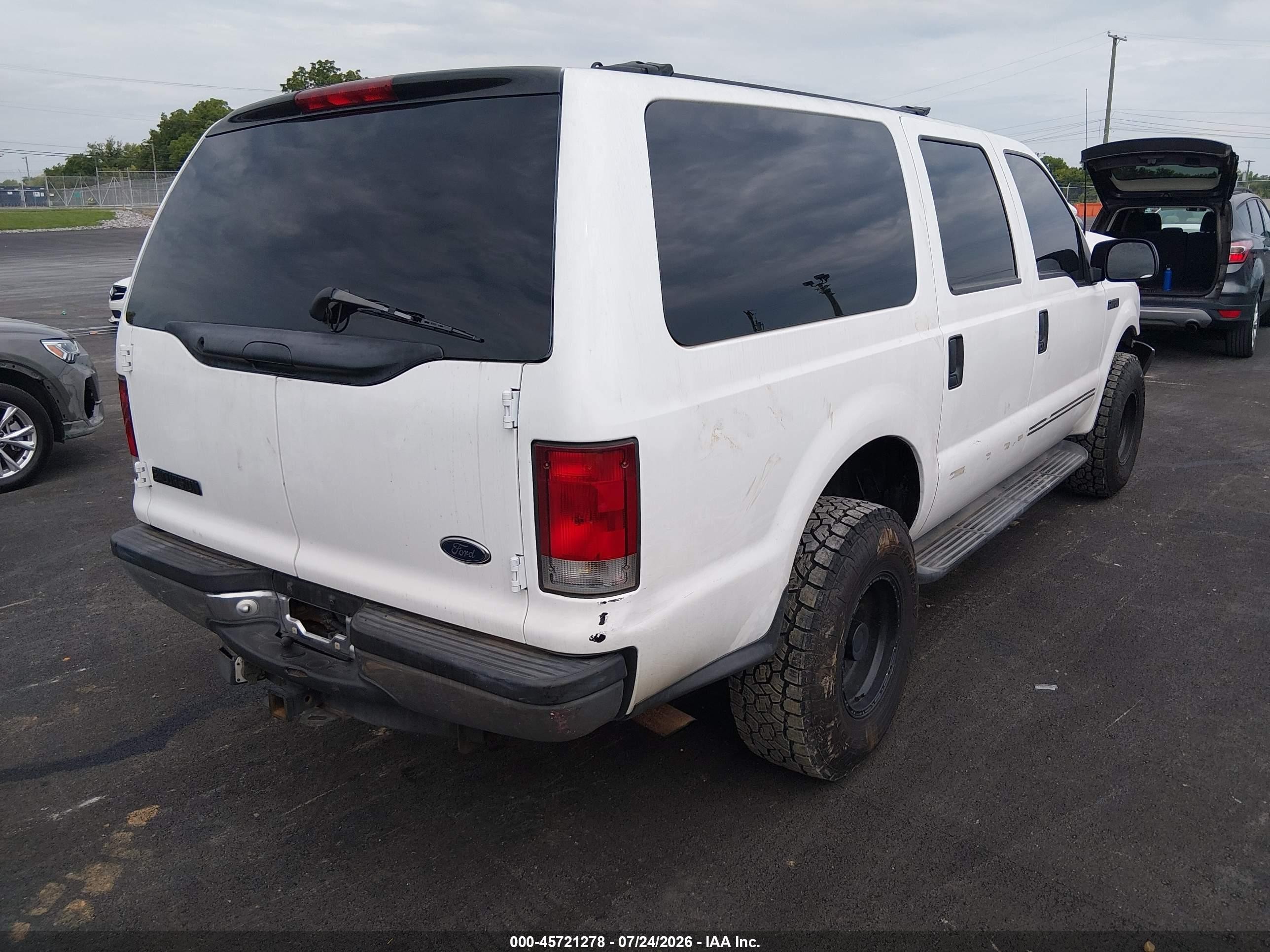 2000 Ford Excursion Xlt White vin: 1FMNU41S4YEA40173