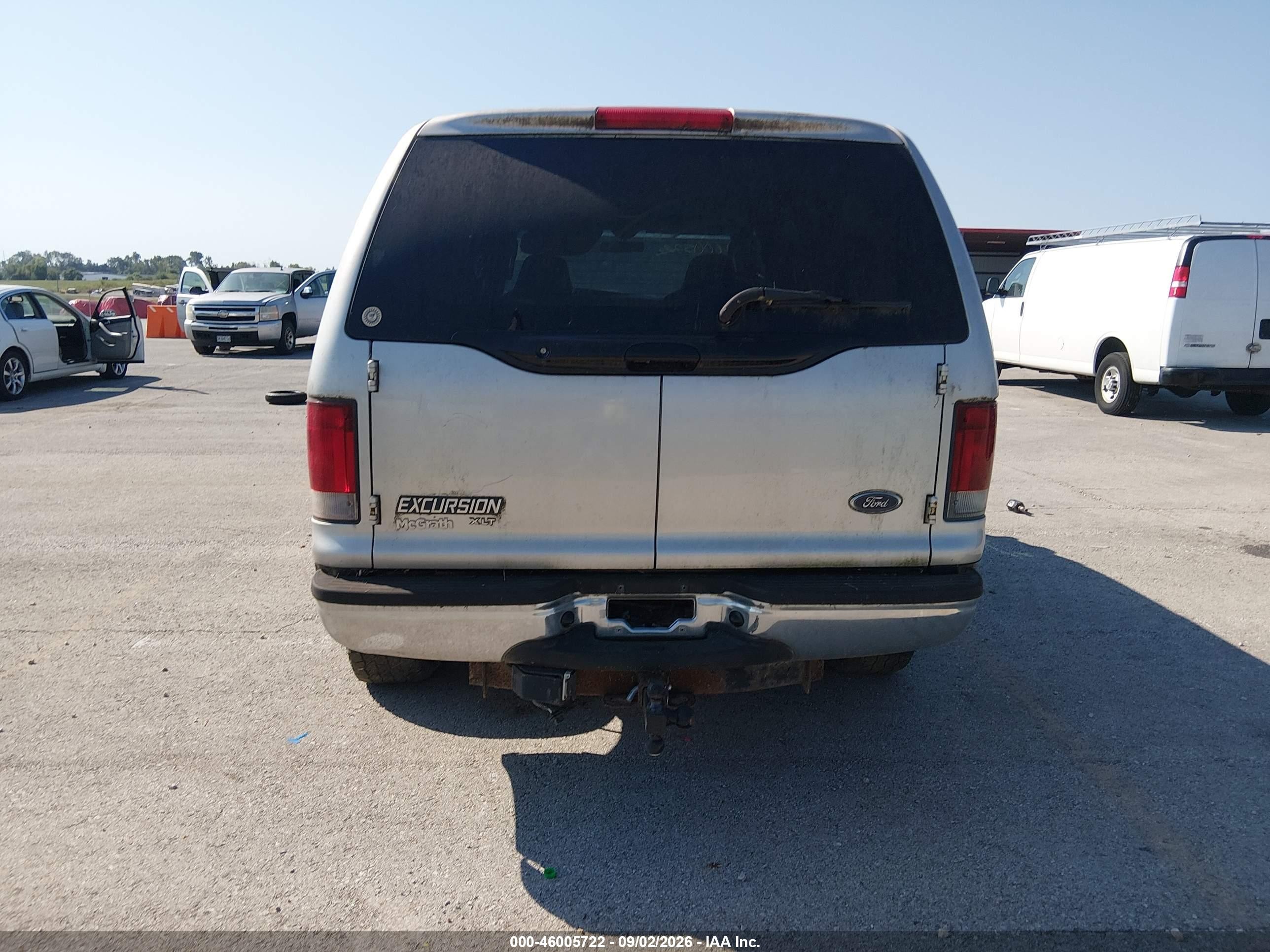 2005 Ford Excursion Xls/xlt Silver vin: 1FMNU41S55EB53982