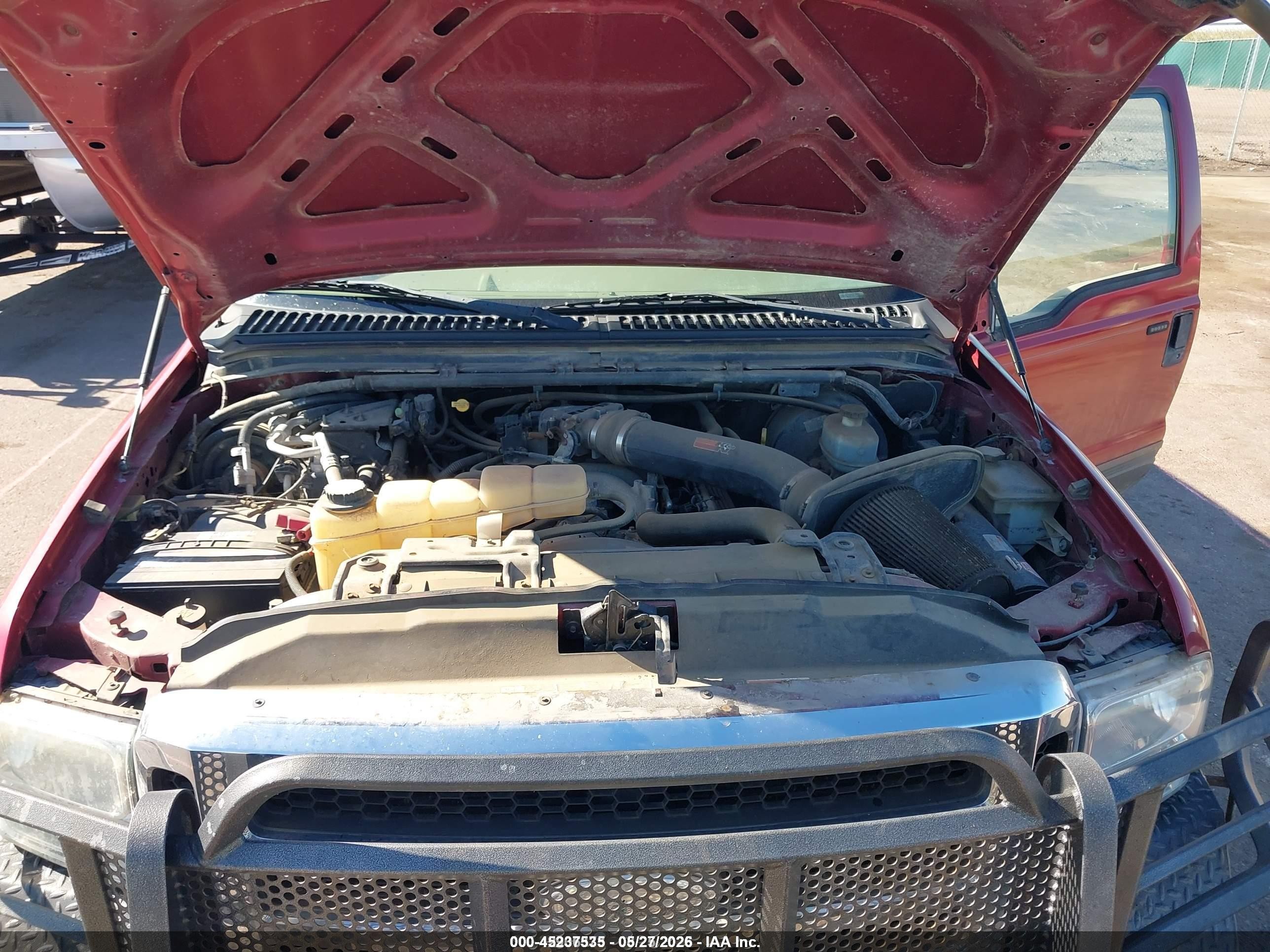 2005 Ford Excursion Xls/xlt Red vin: 1FMNU41S55EC67514