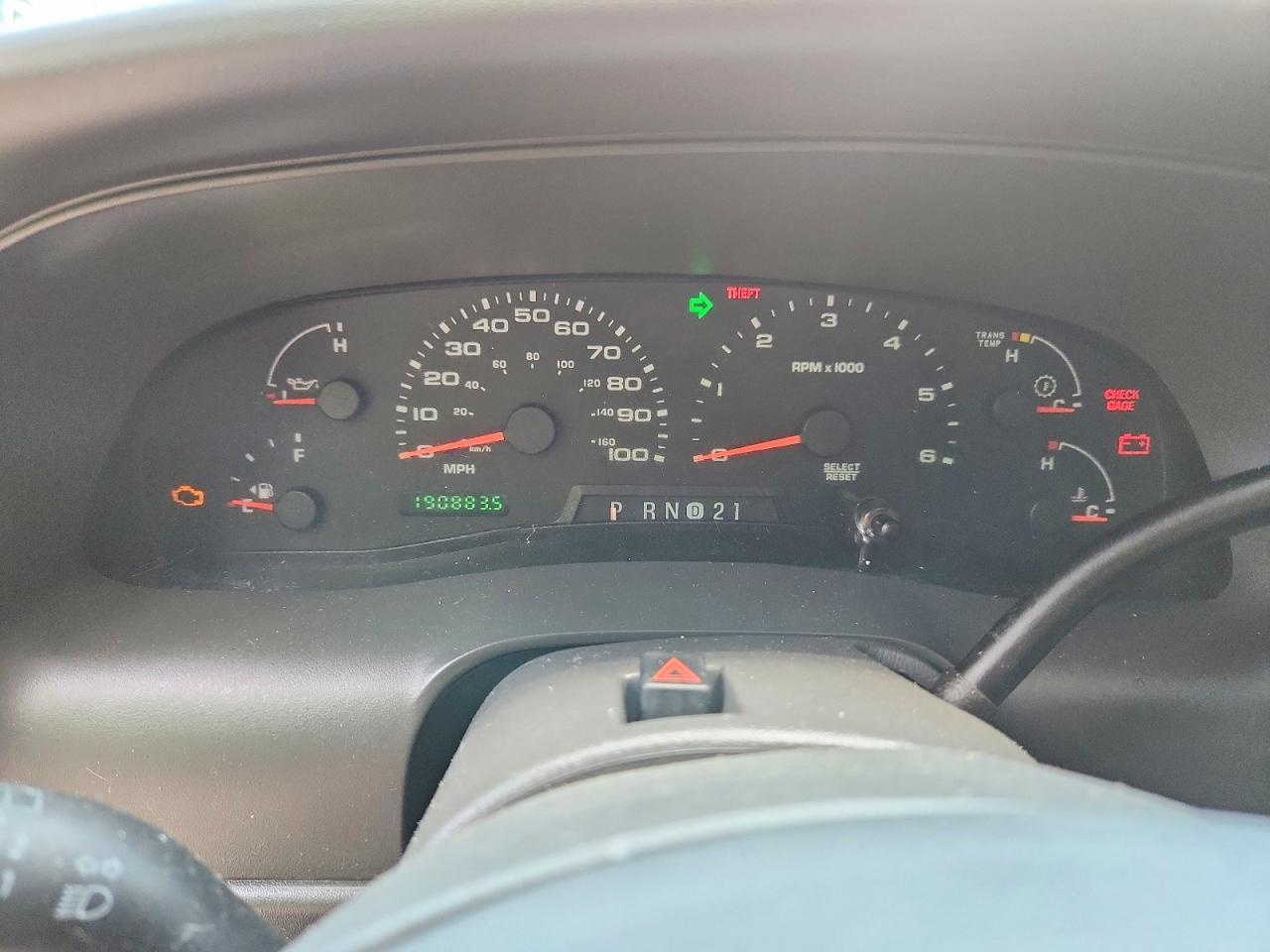 2002 Ford Excursion Xlt Silver vin: 1FMNU41S72EC39533