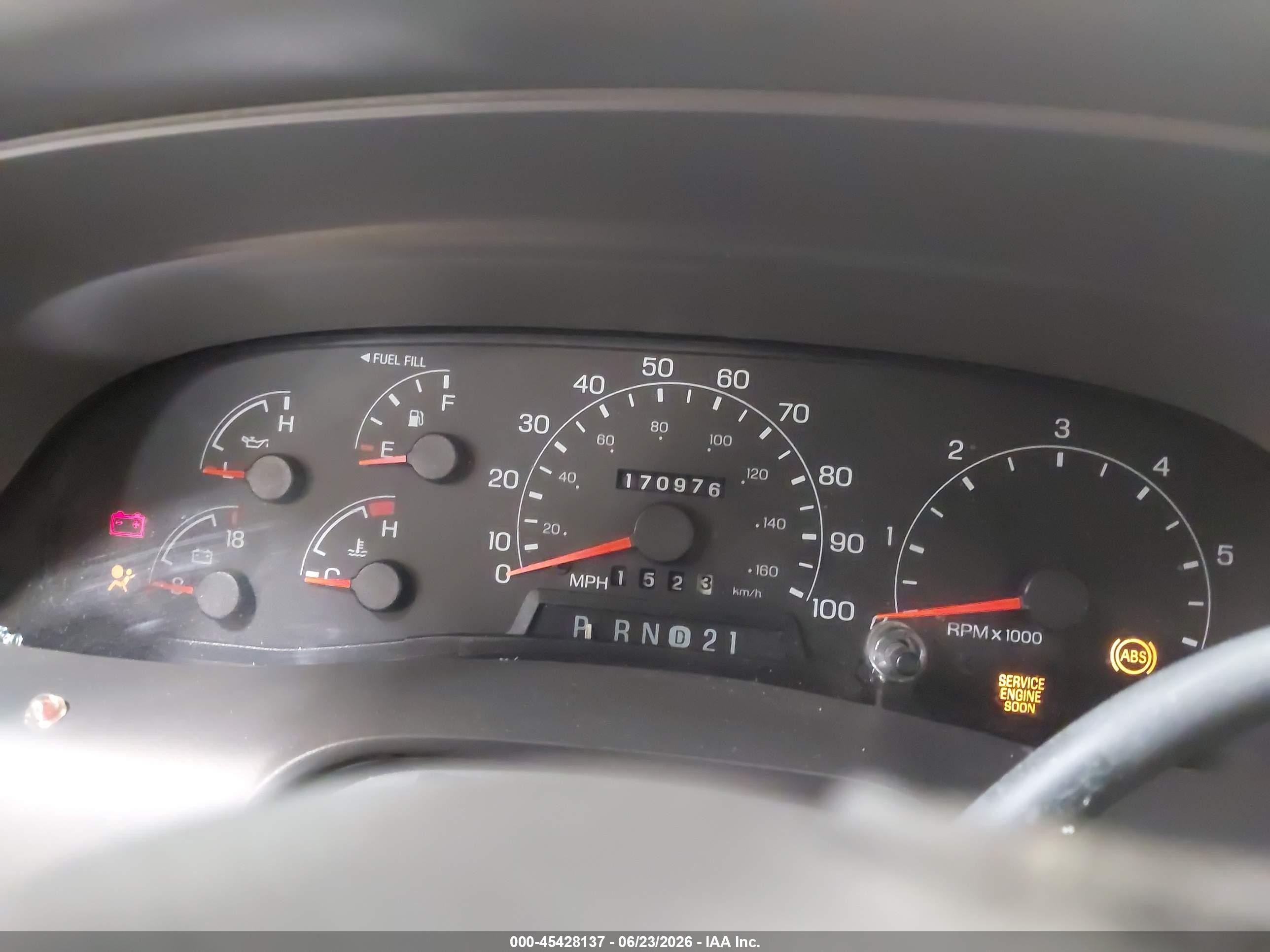 2000 Ford Excursion Xlt White vin: 1FMNU41S7YEB40137